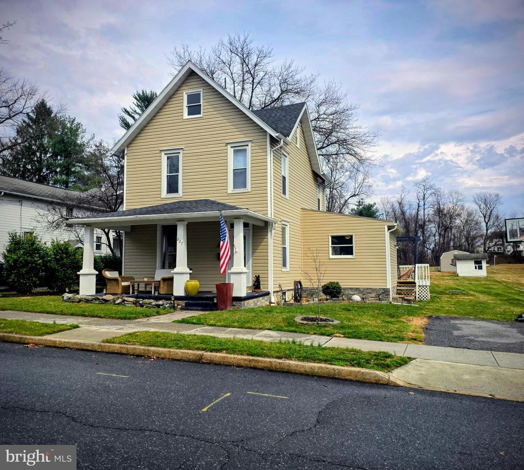 Photo of 227 N 17th Street, CAMP HILL, PA 17011 (MLS # PACB2051484)