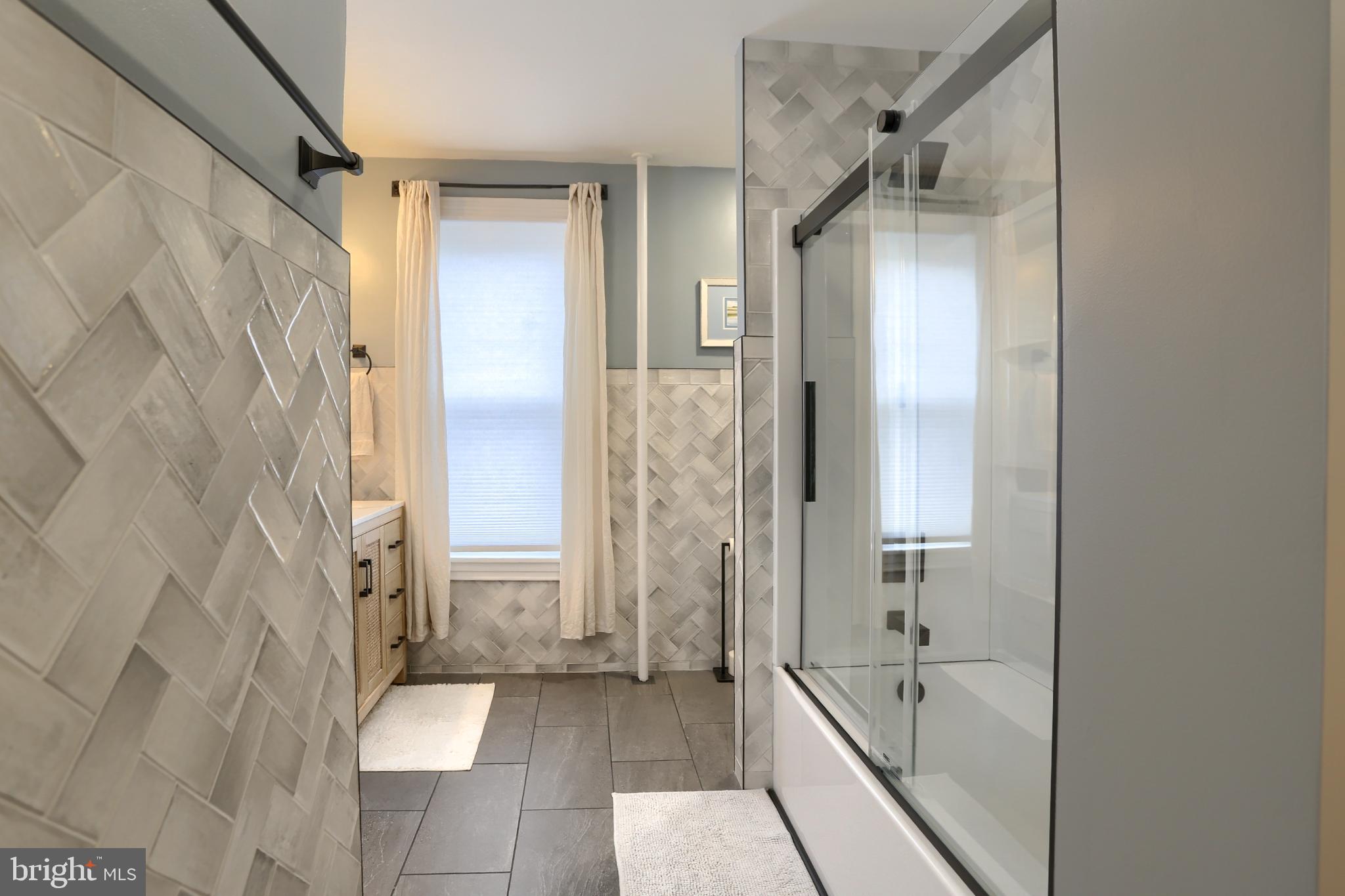 CAMP HILL BOROUGH - Residential