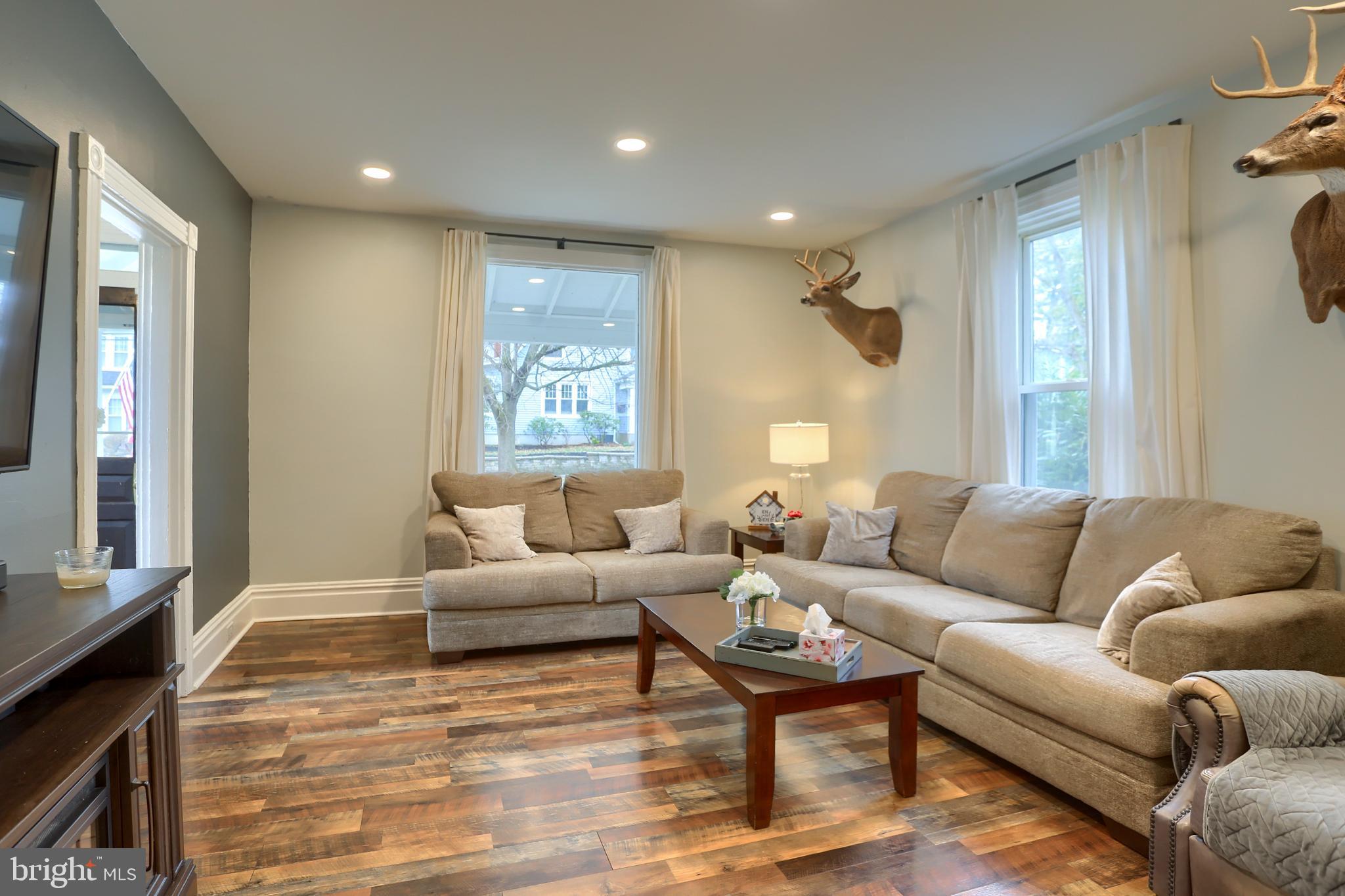 CAMP HILL BOROUGH - Residential