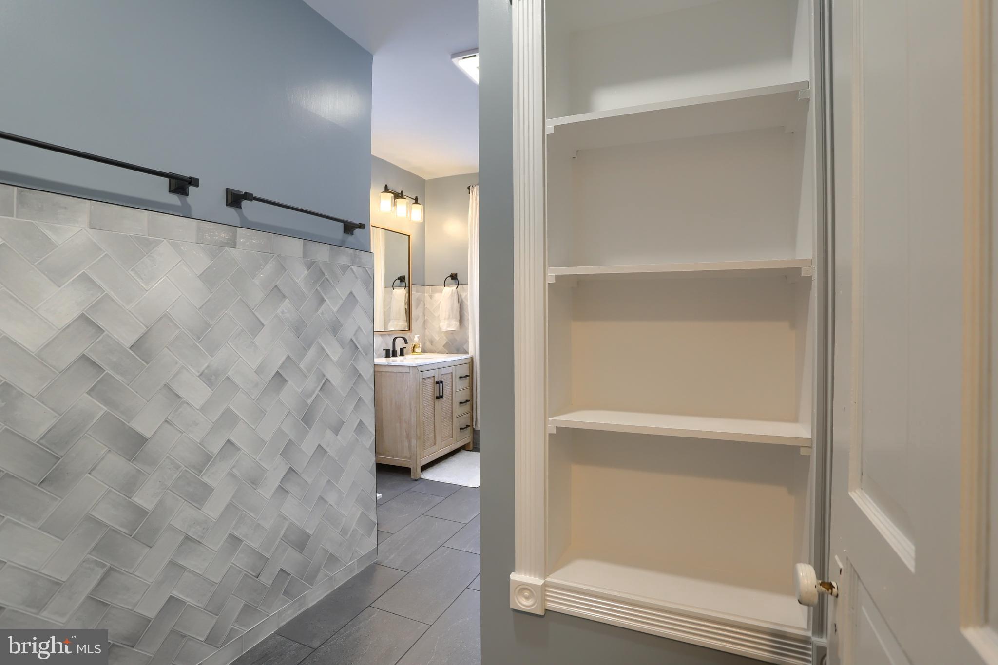 CAMP HILL BOROUGH - Residential