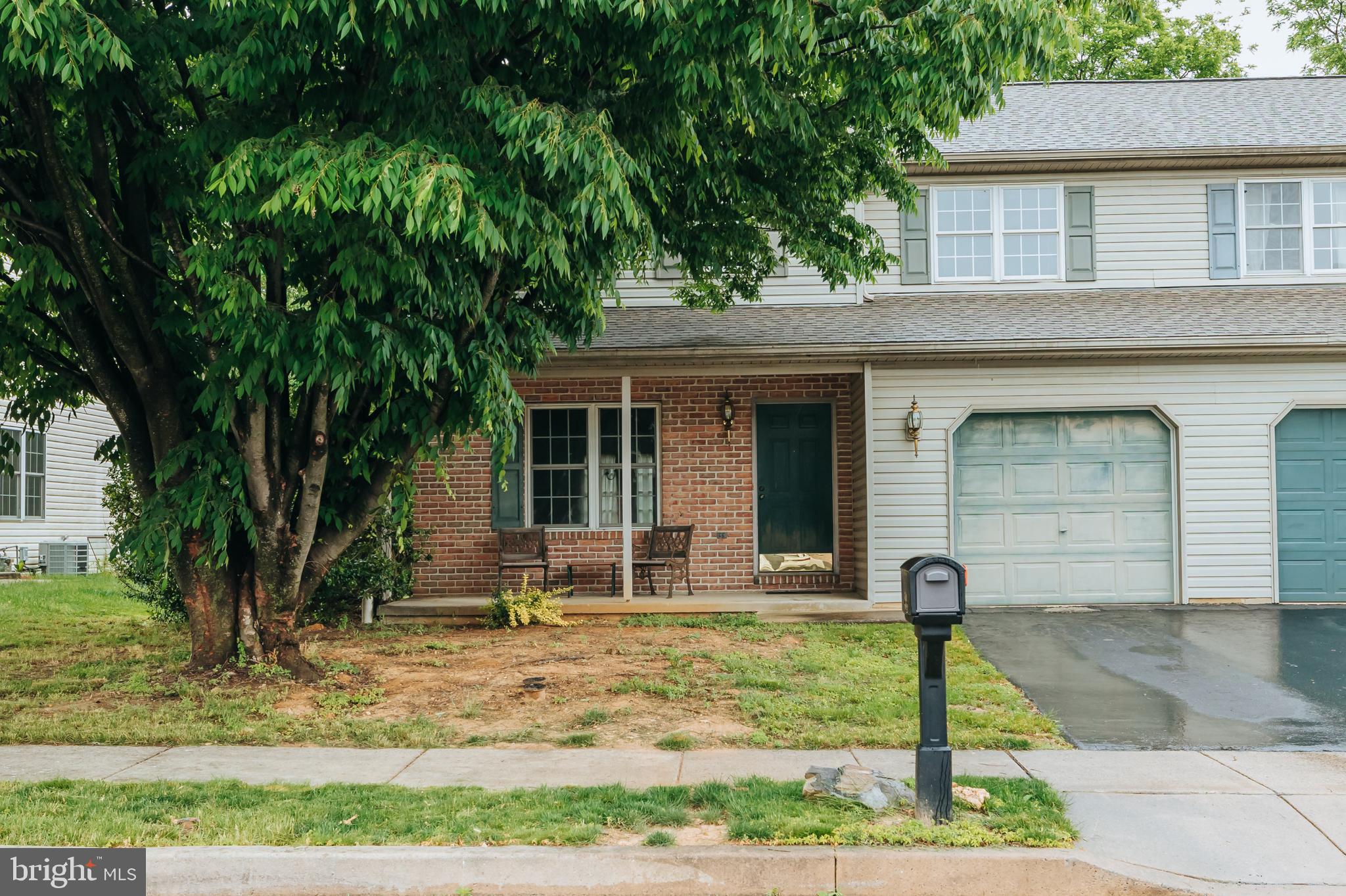 126 BAINBRIDGE CIRCLE