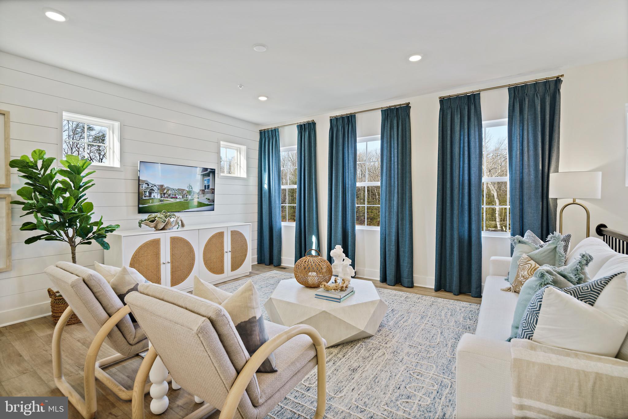 WOODS OF MYRTLE POINT - Residential