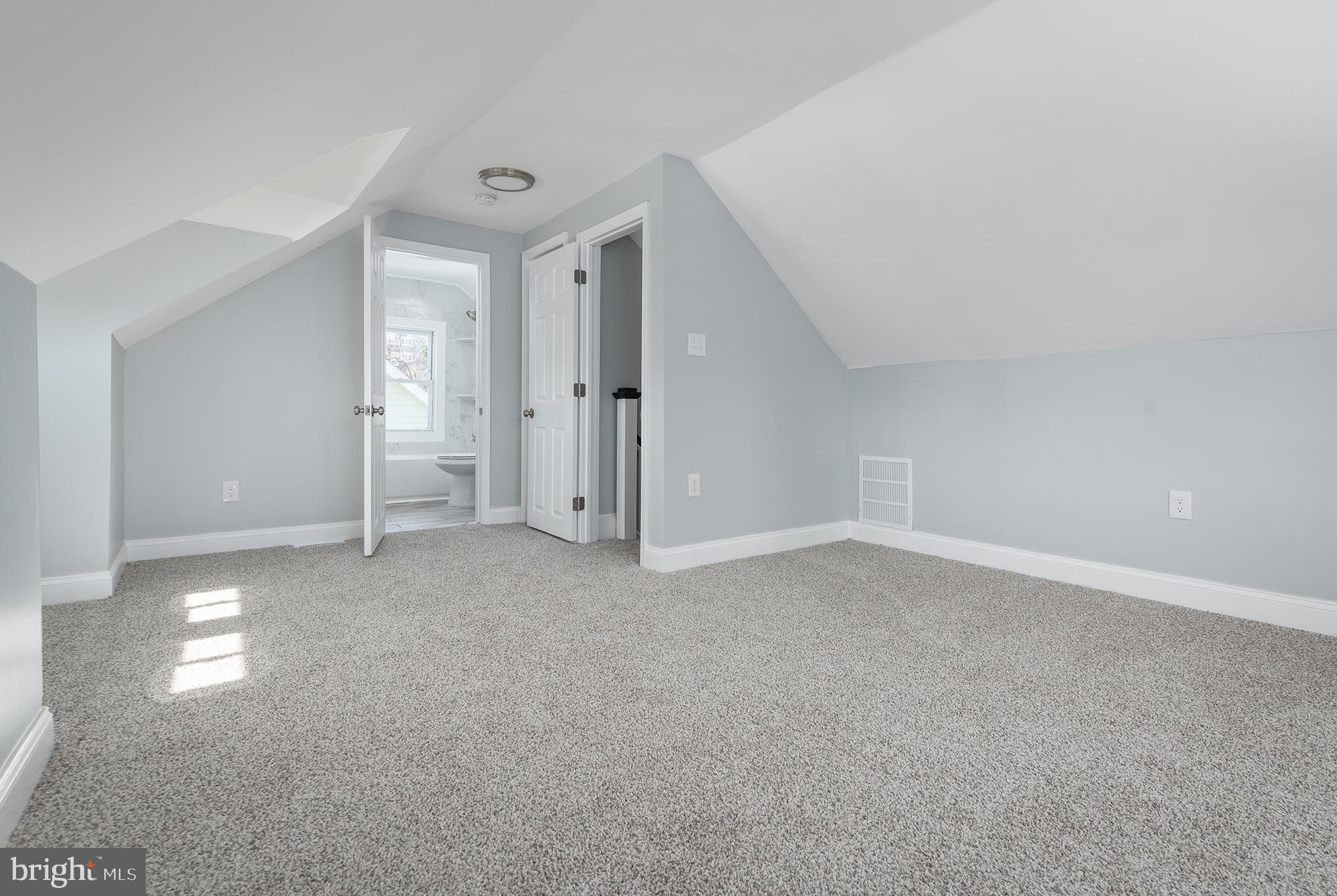 HAMILTON HEIGHTS - Residential