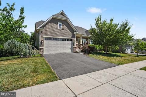 Homes For Sale - 3916 Seabiscuit Way<br/> HARRISBURG, PA 17112