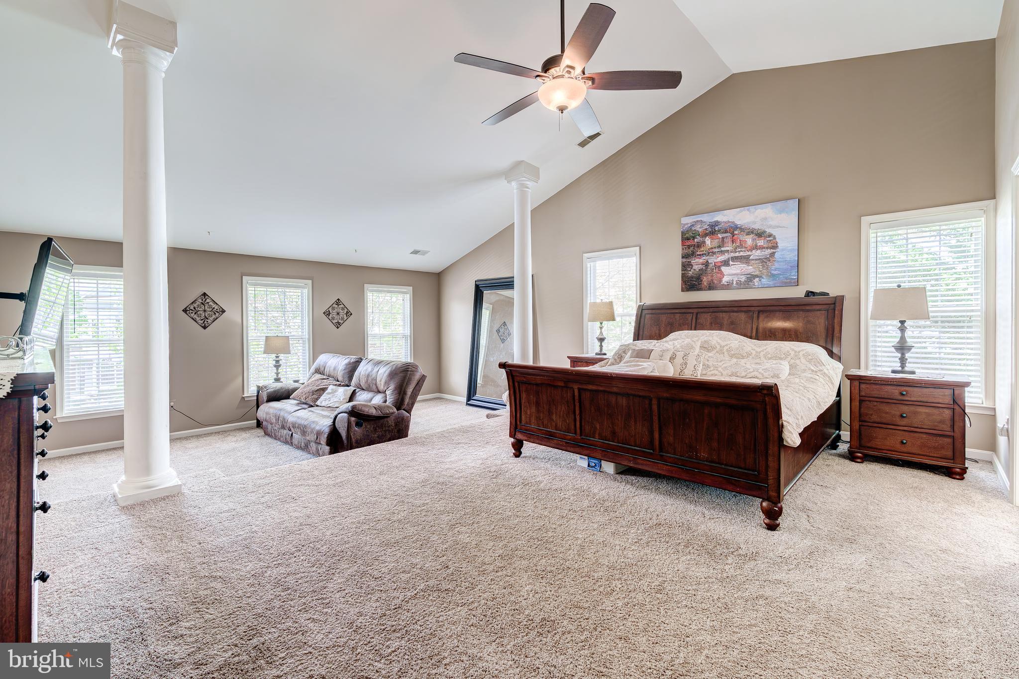 SIGNATURE AT BROADLANDS - Residential