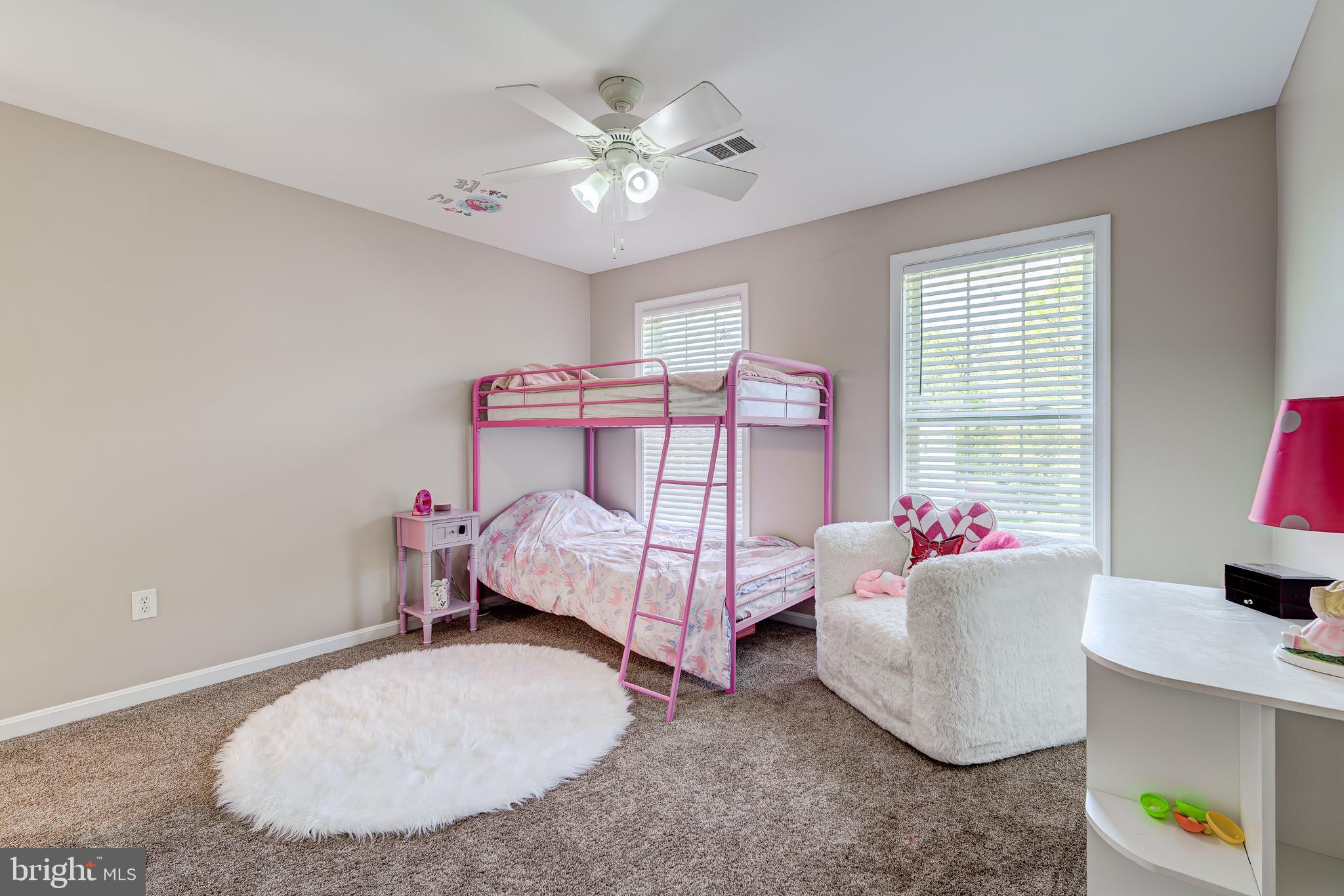 SIGNATURE AT BROADLANDS - Residential