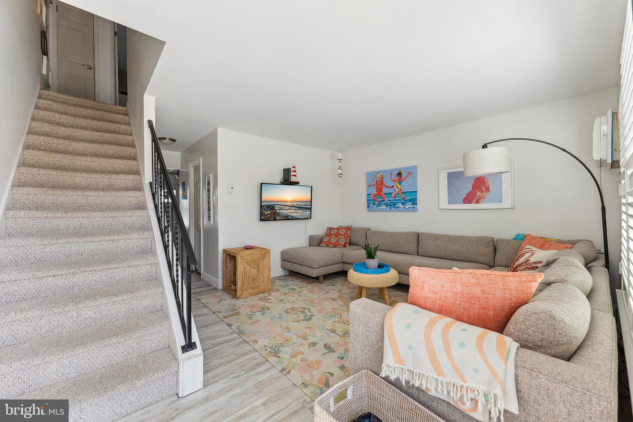61 ANGLESEA DRIVE