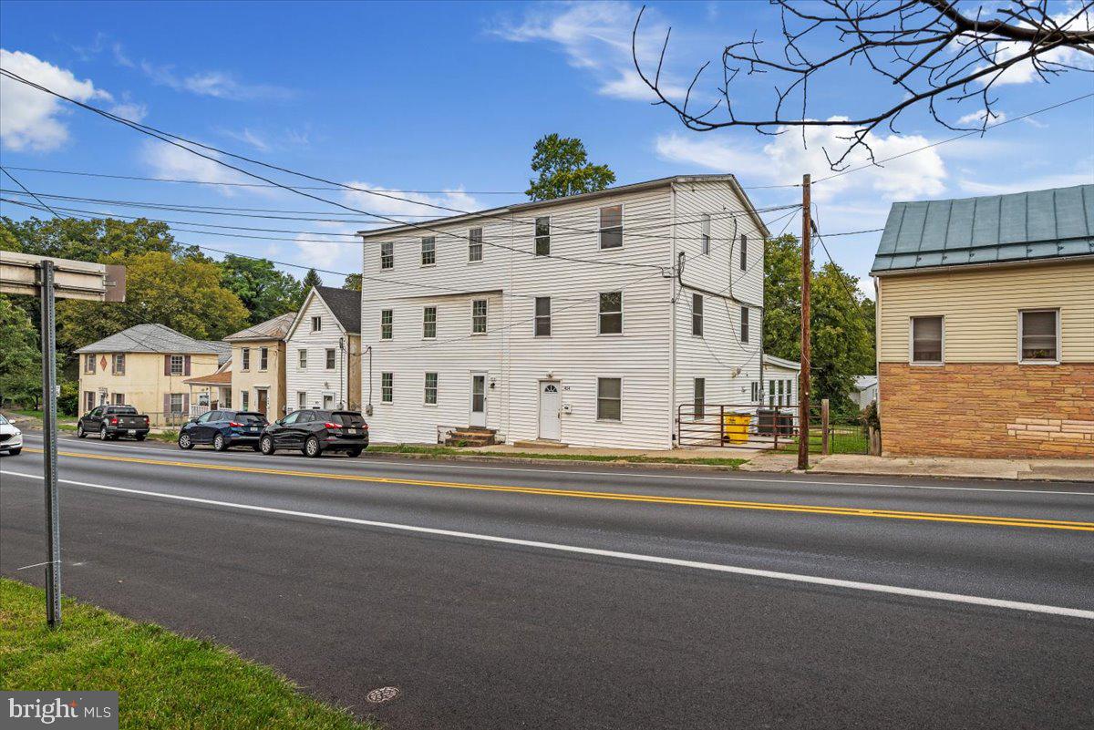 CITY OF CHARLES TOWN - Residential