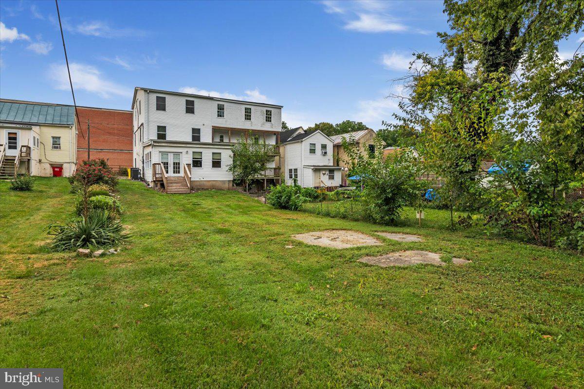 CITY OF CHARLES TOWN - Residential