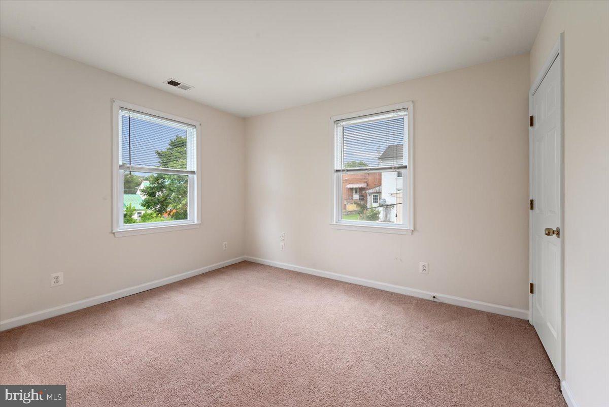 CITY OF CHARLES TOWN - Residential