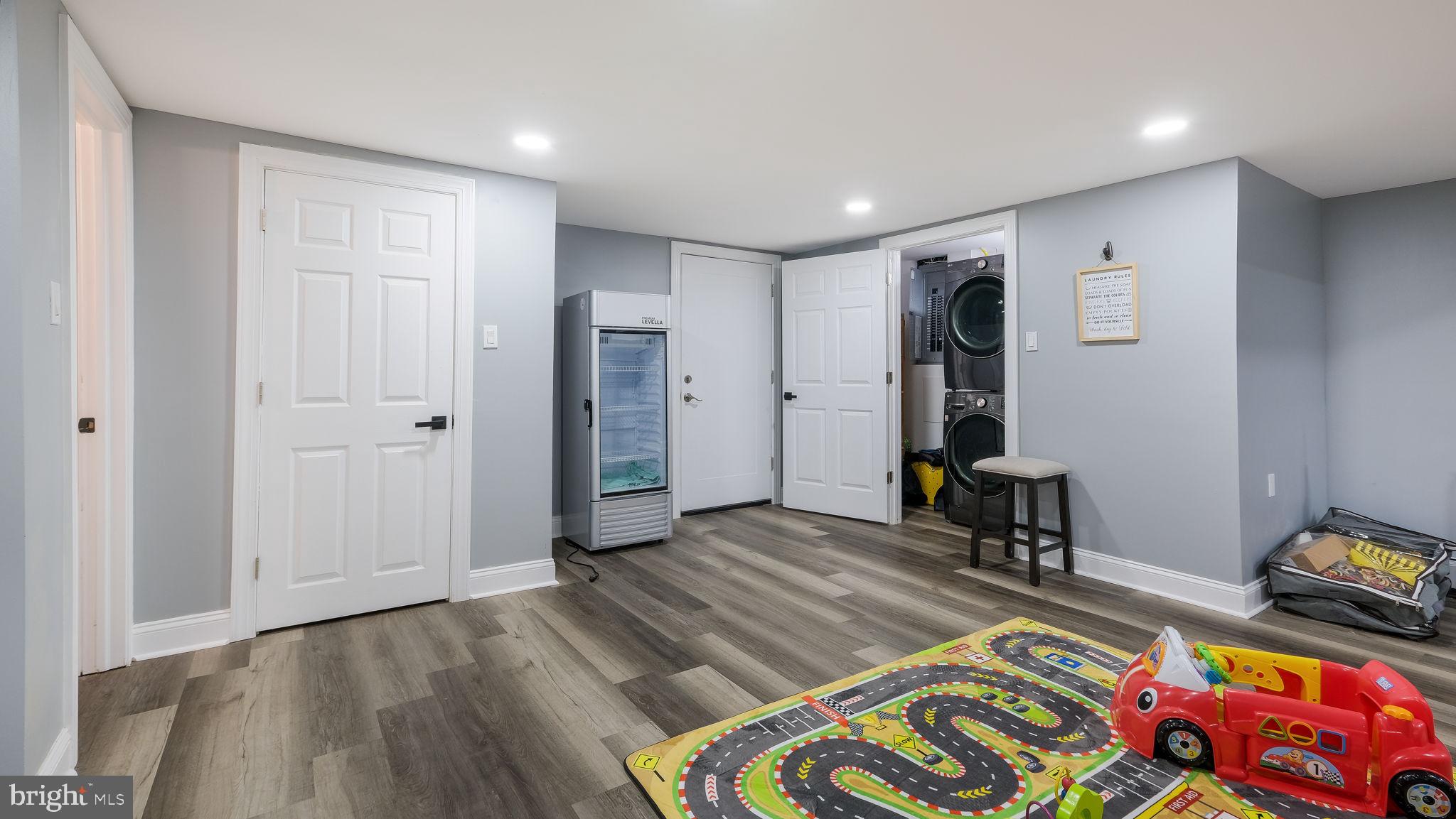 ROLLING GREEN - Residential