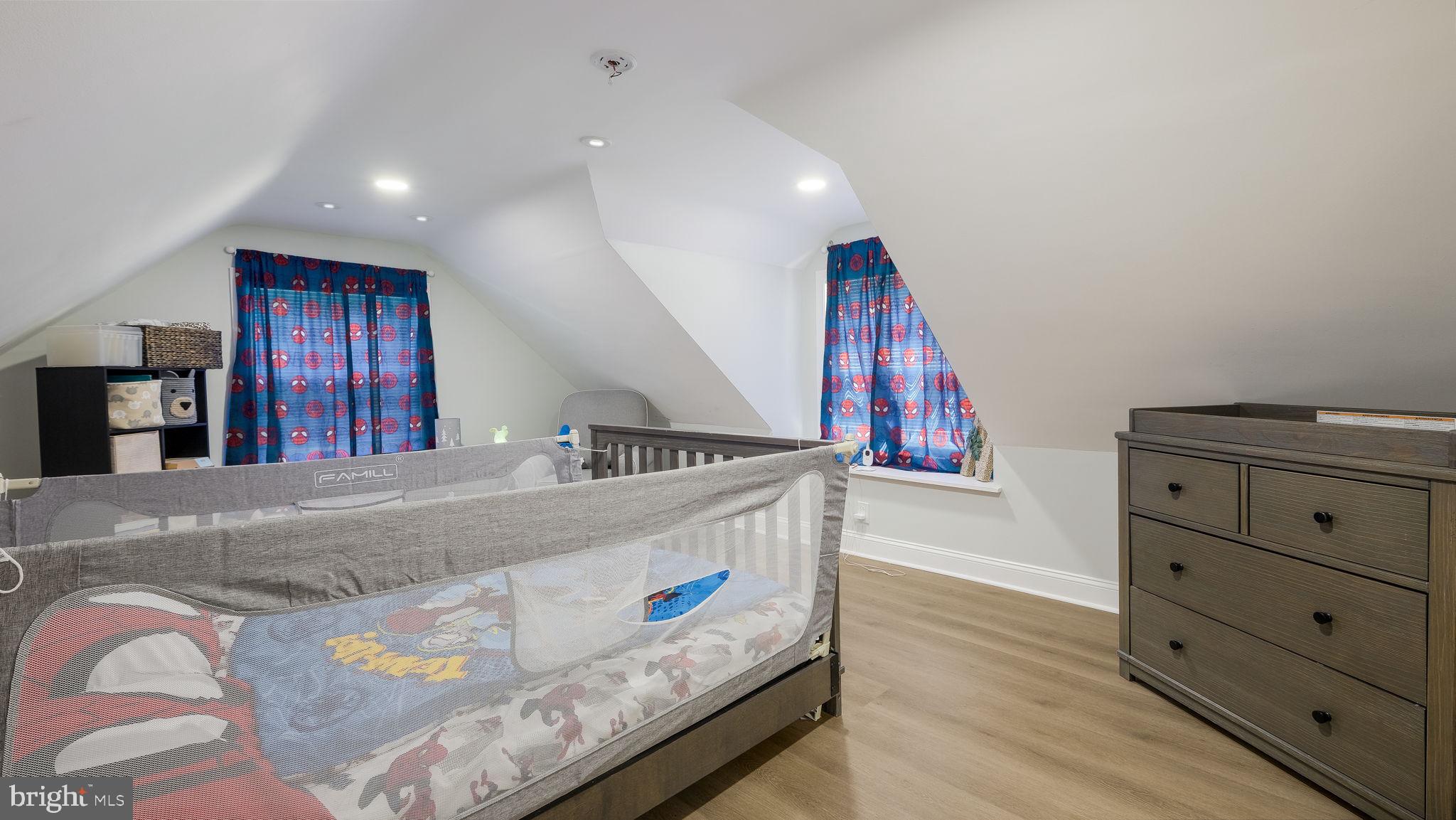 ROLLING GREEN - Residential