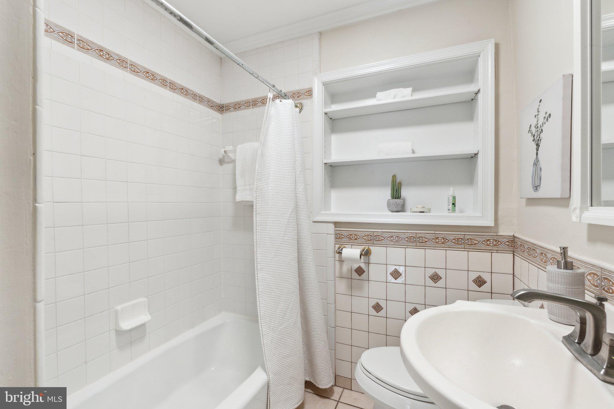 CRESTON - Residential