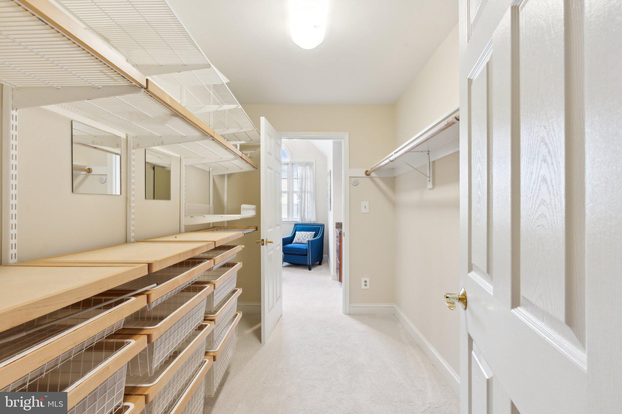 CRESTON - Residential