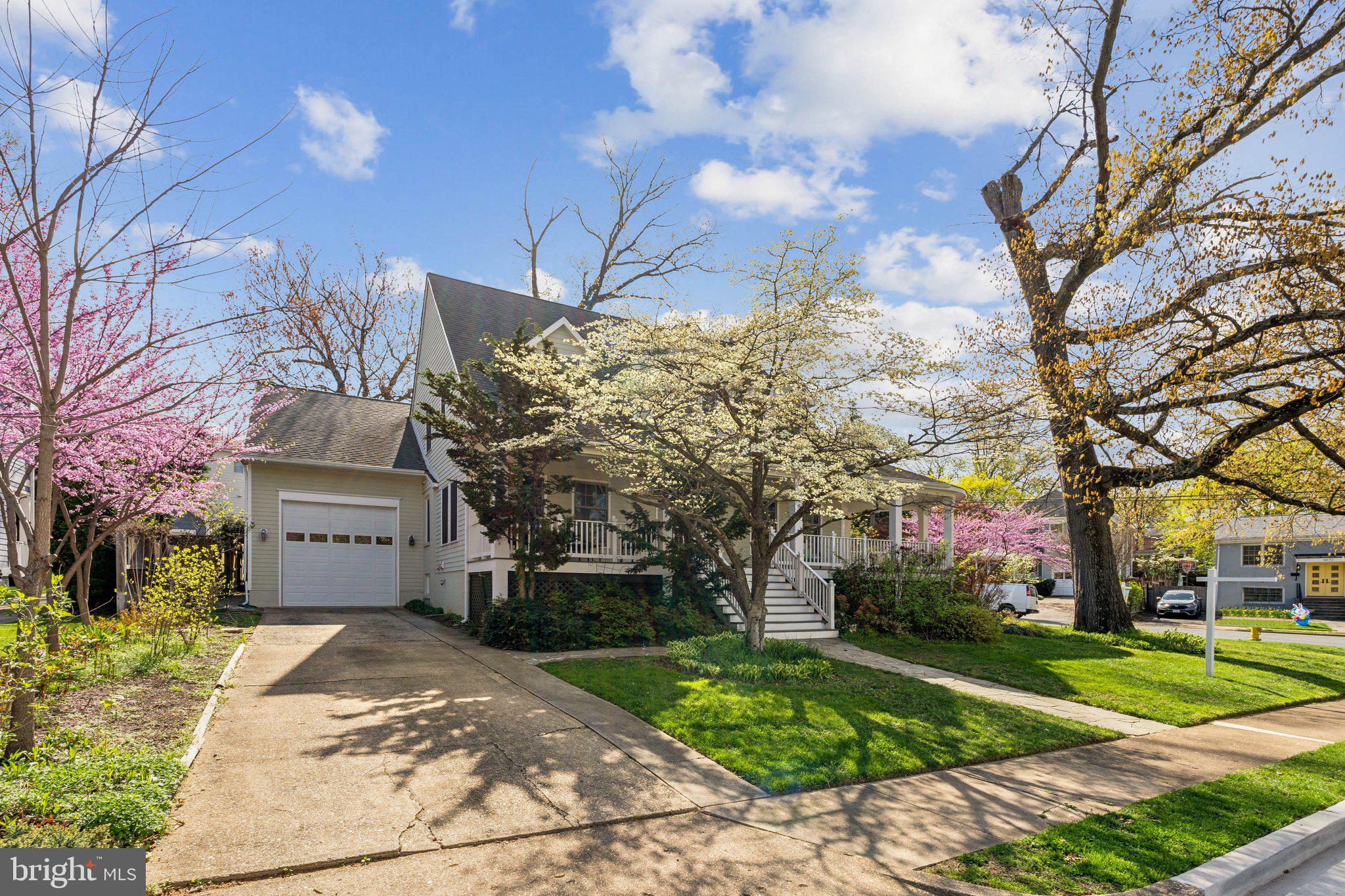 CRESTON - Residential