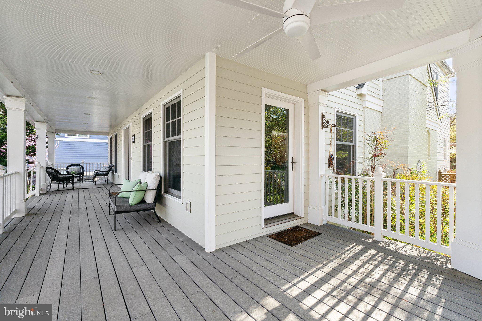 CRESTON - Residential