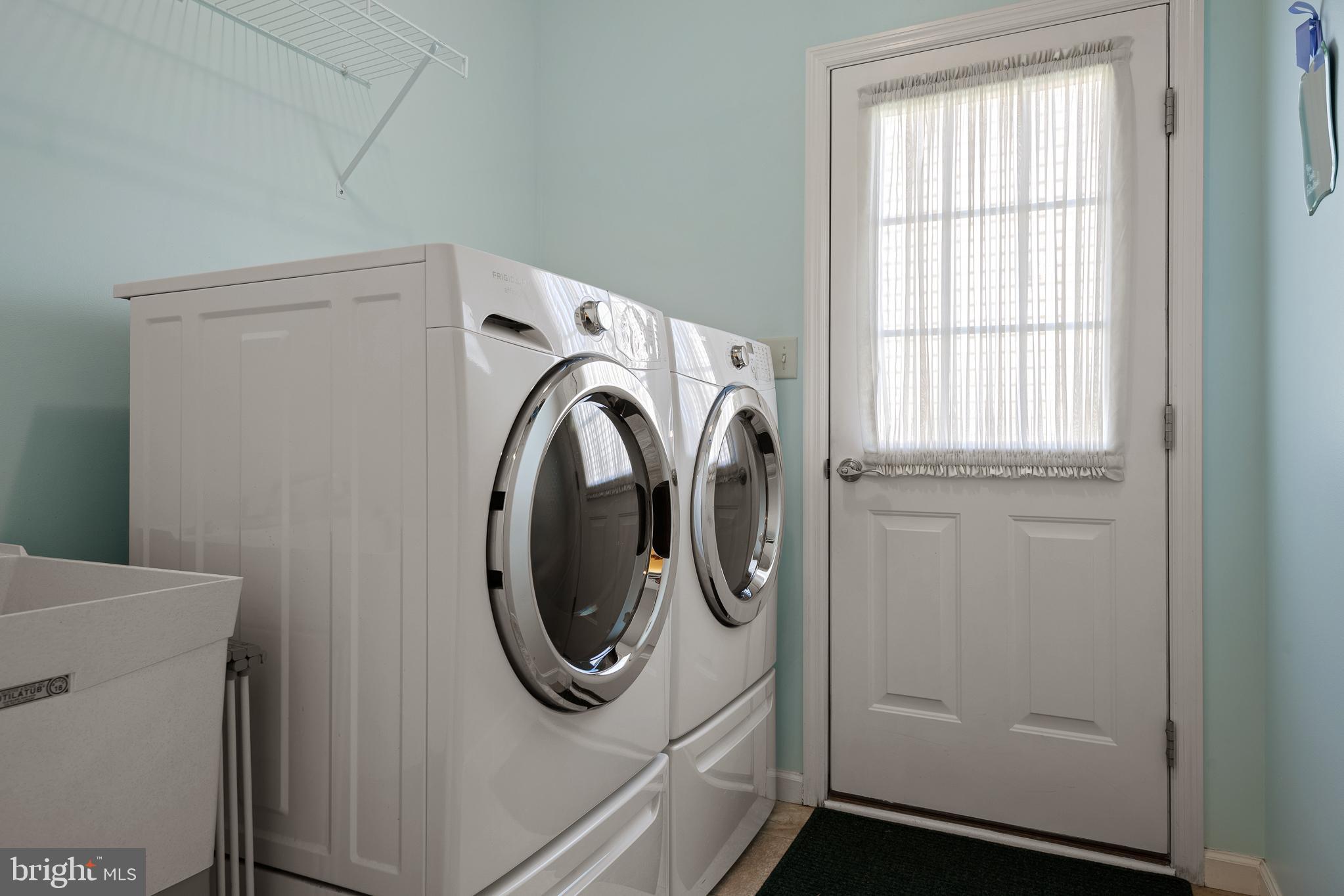 VILLAS AT ELM TREE - Residential