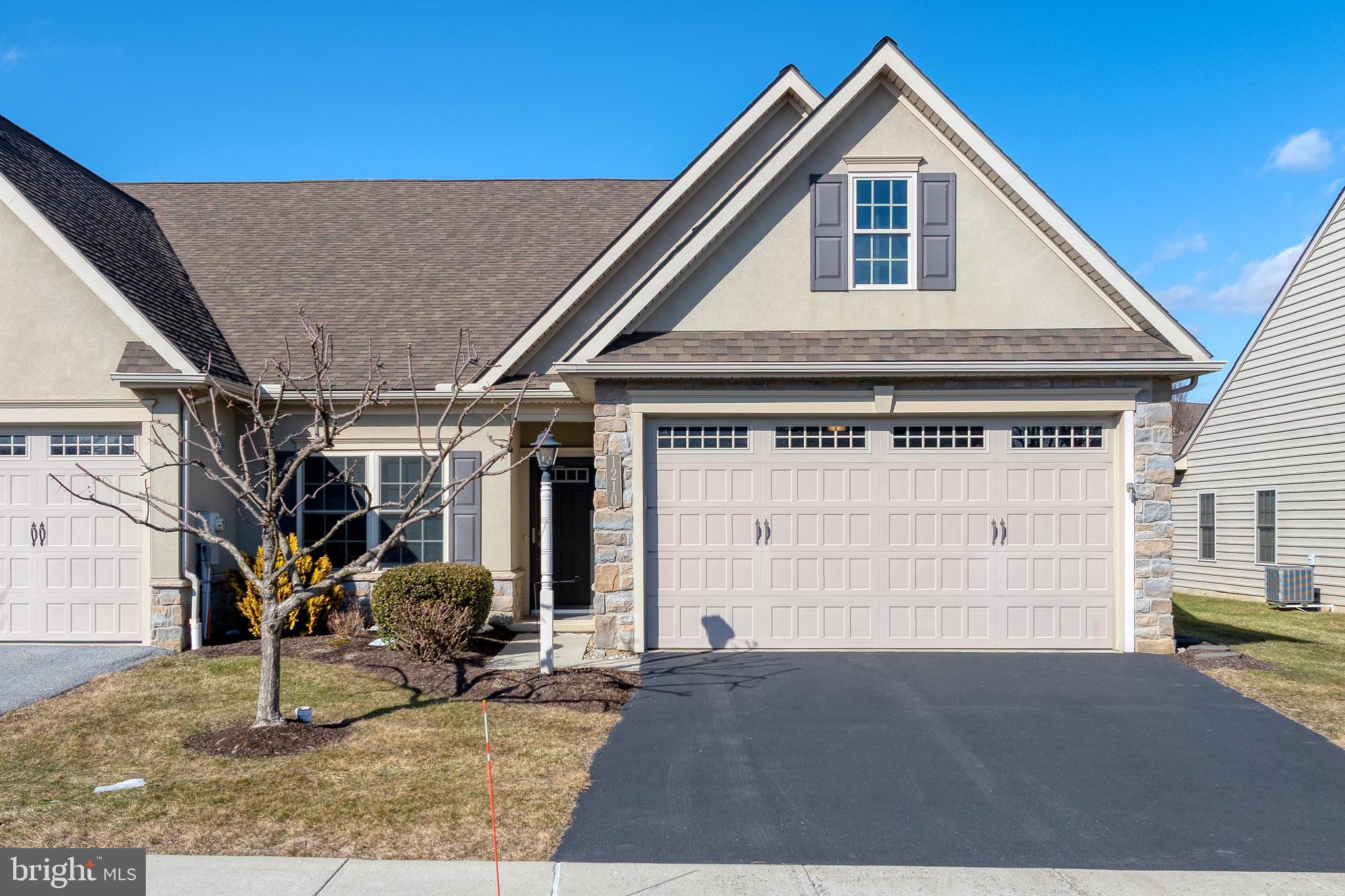 VILLAS AT ELM TREE - Residential