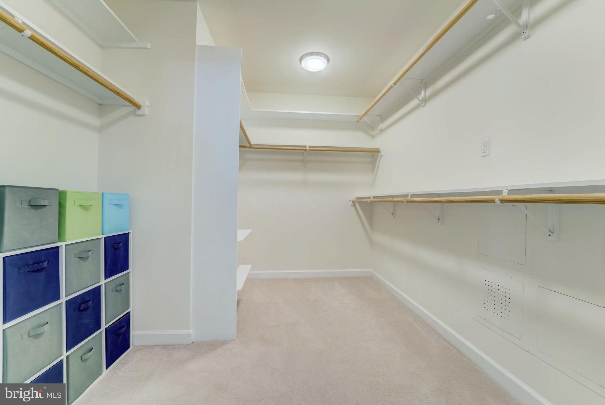 PLEASANT RIDGE - Residential