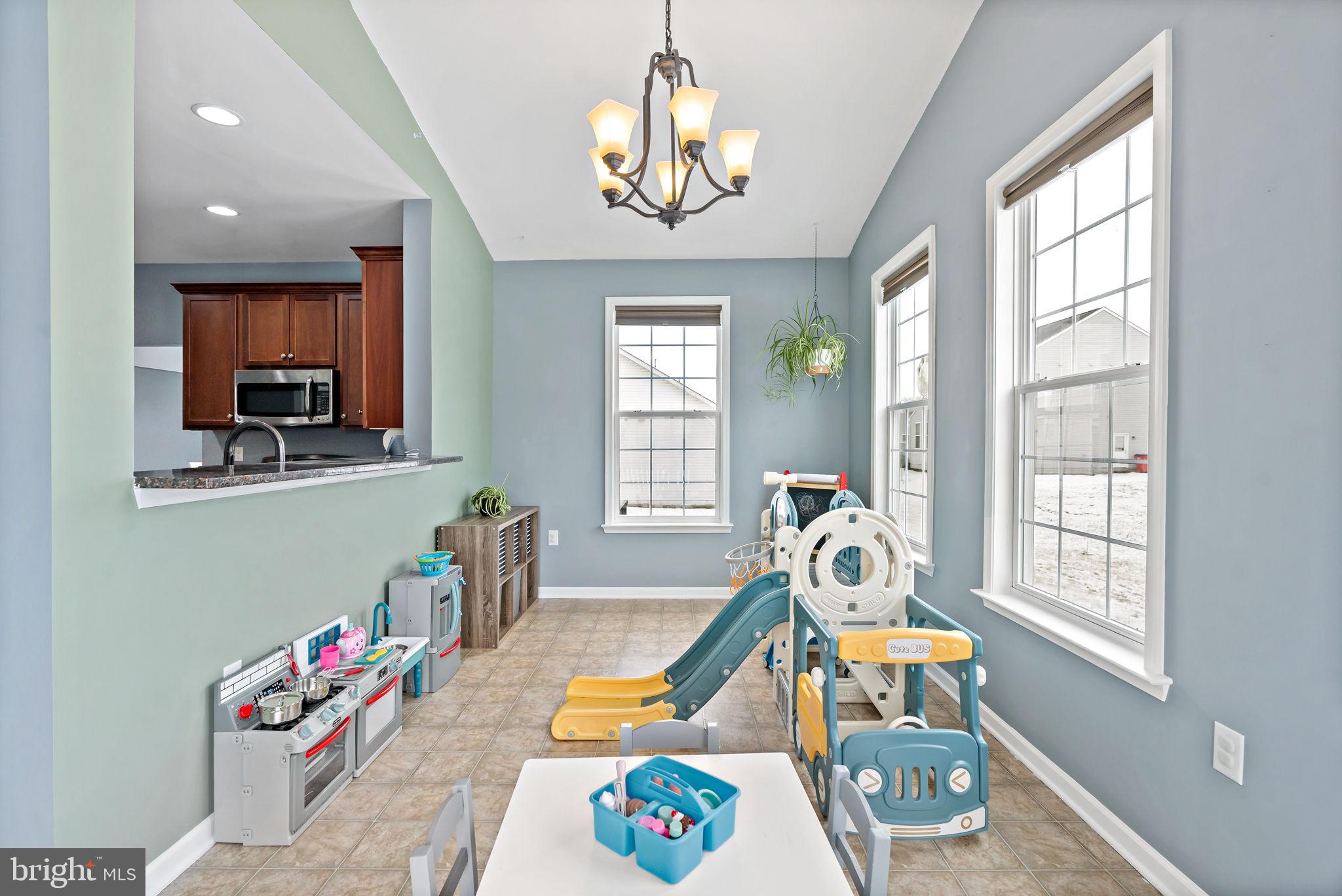 STONEBROOK VILLAGE - Residential