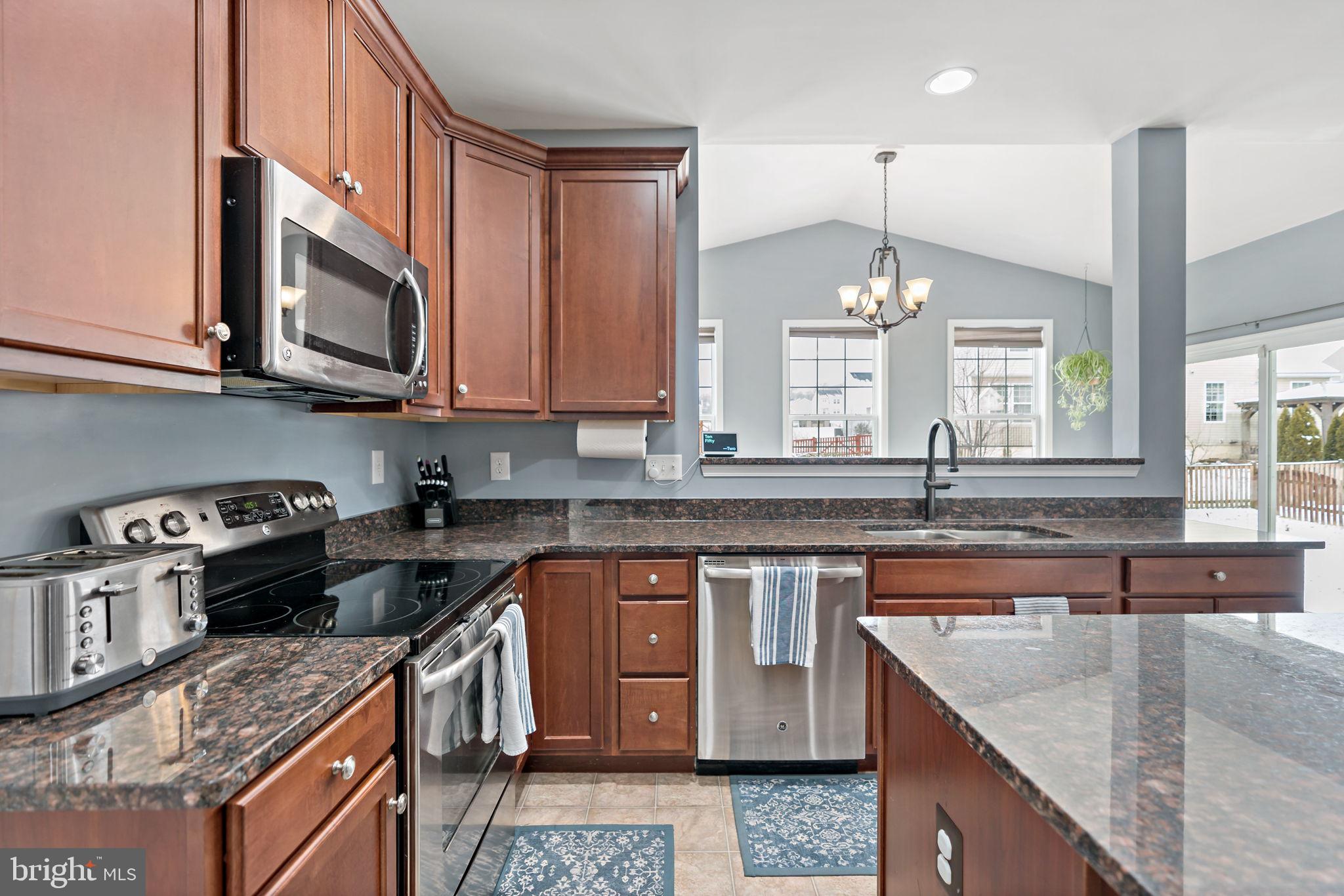 STONEBROOK VILLAGE - Residential