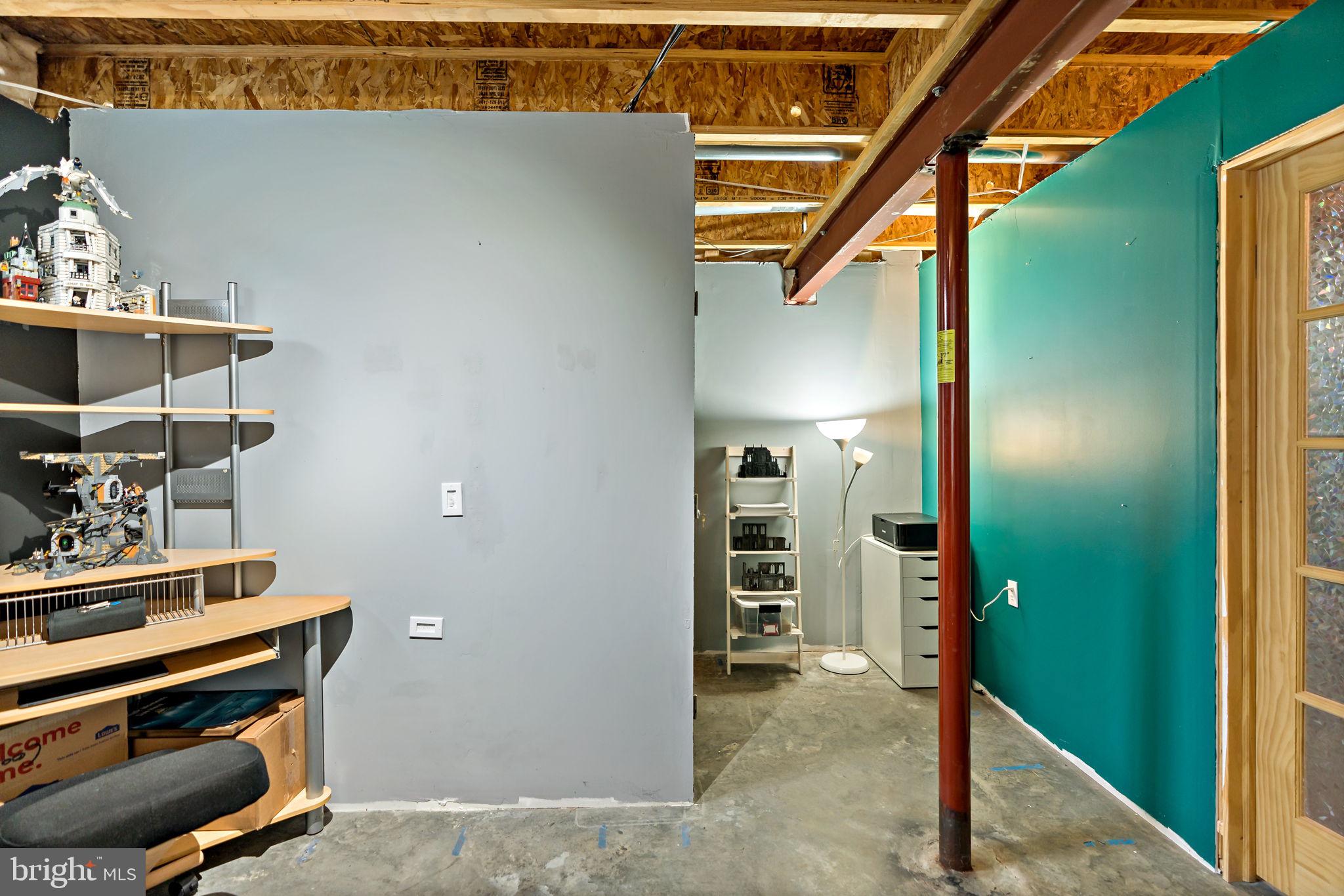 STONEBROOK VILLAGE - Residential