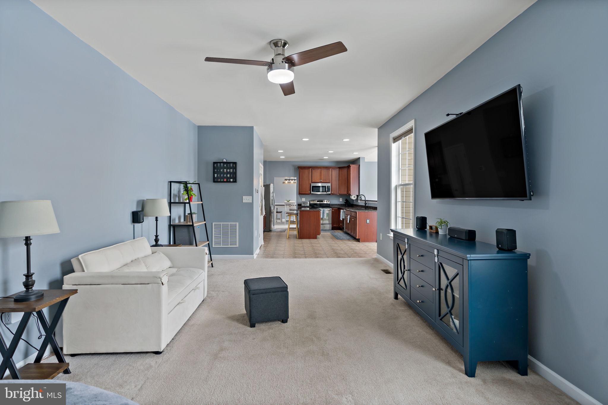 STONEBROOK VILLAGE - Residential