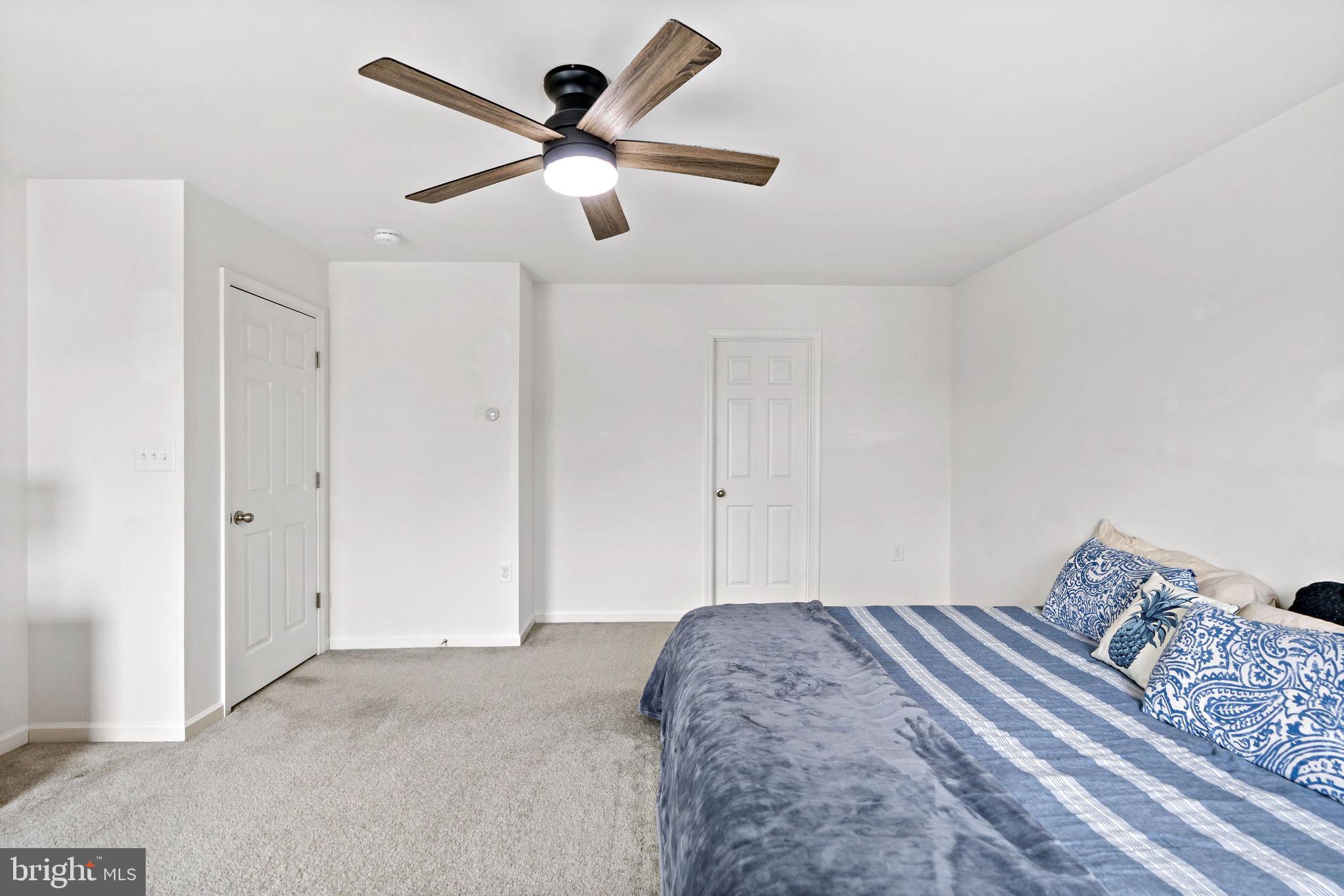 STONEBROOK VILLAGE - Residential