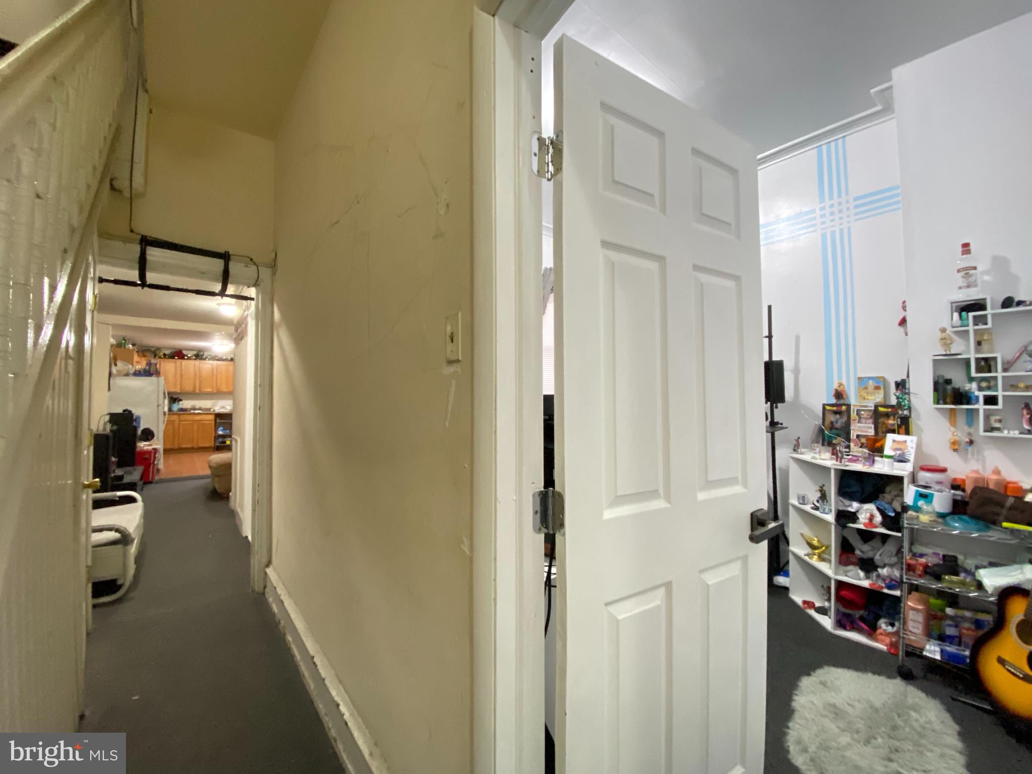 TEMPLE UNIVERSITY - Residential Lease