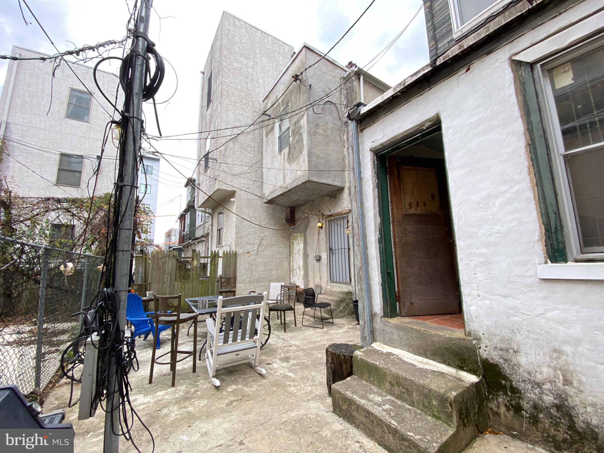 TEMPLE UNIVERSITY - Residential Lease