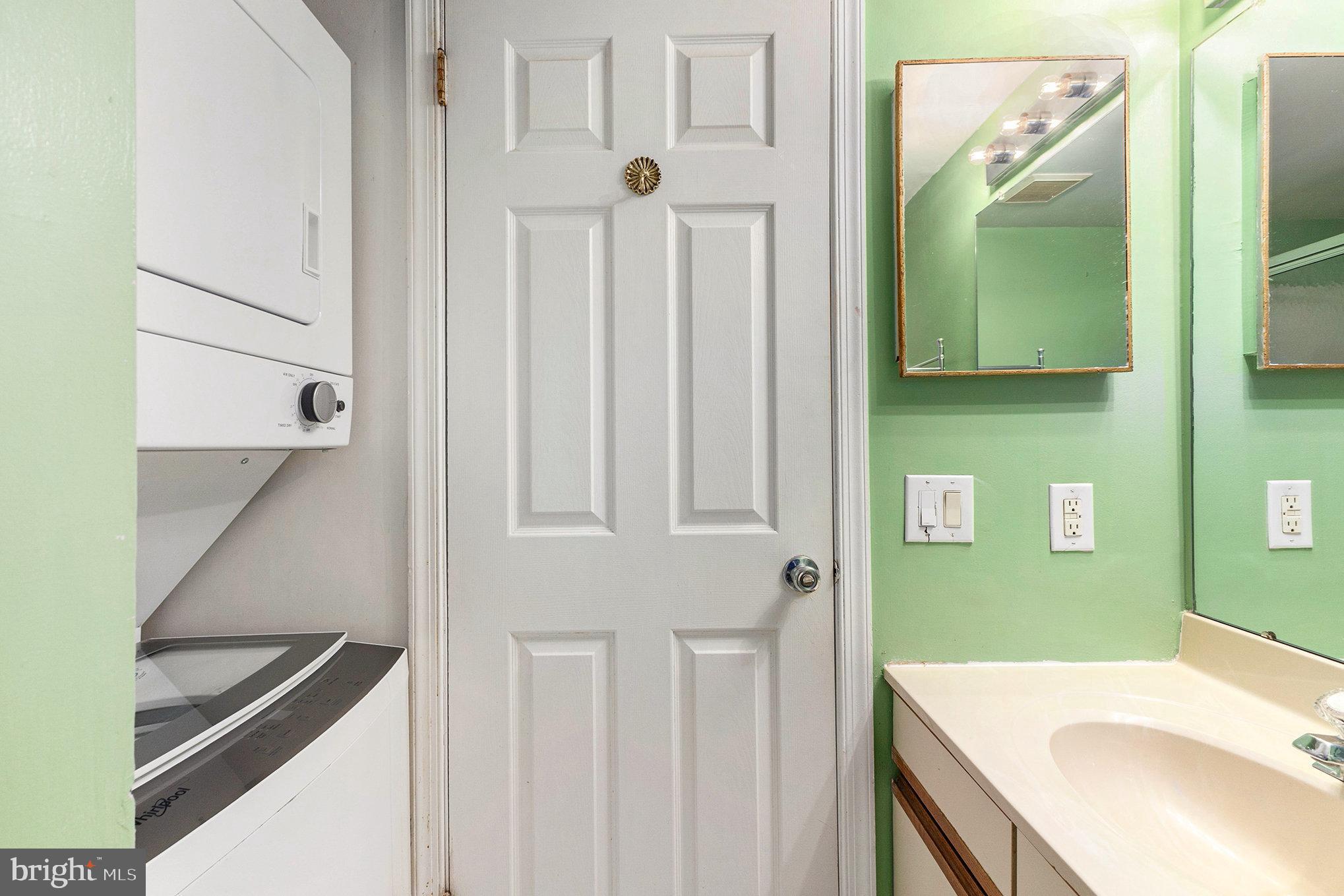 EAGLES RIDGE - Residential