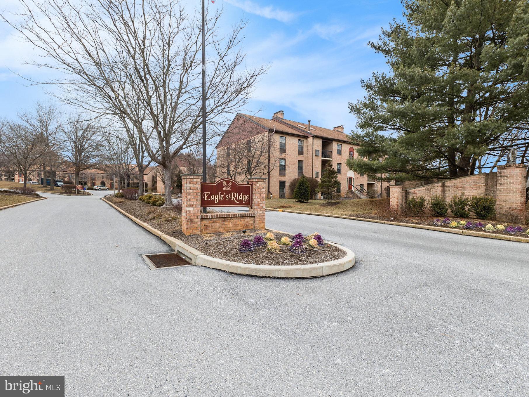 EAGLES RIDGE - Residential