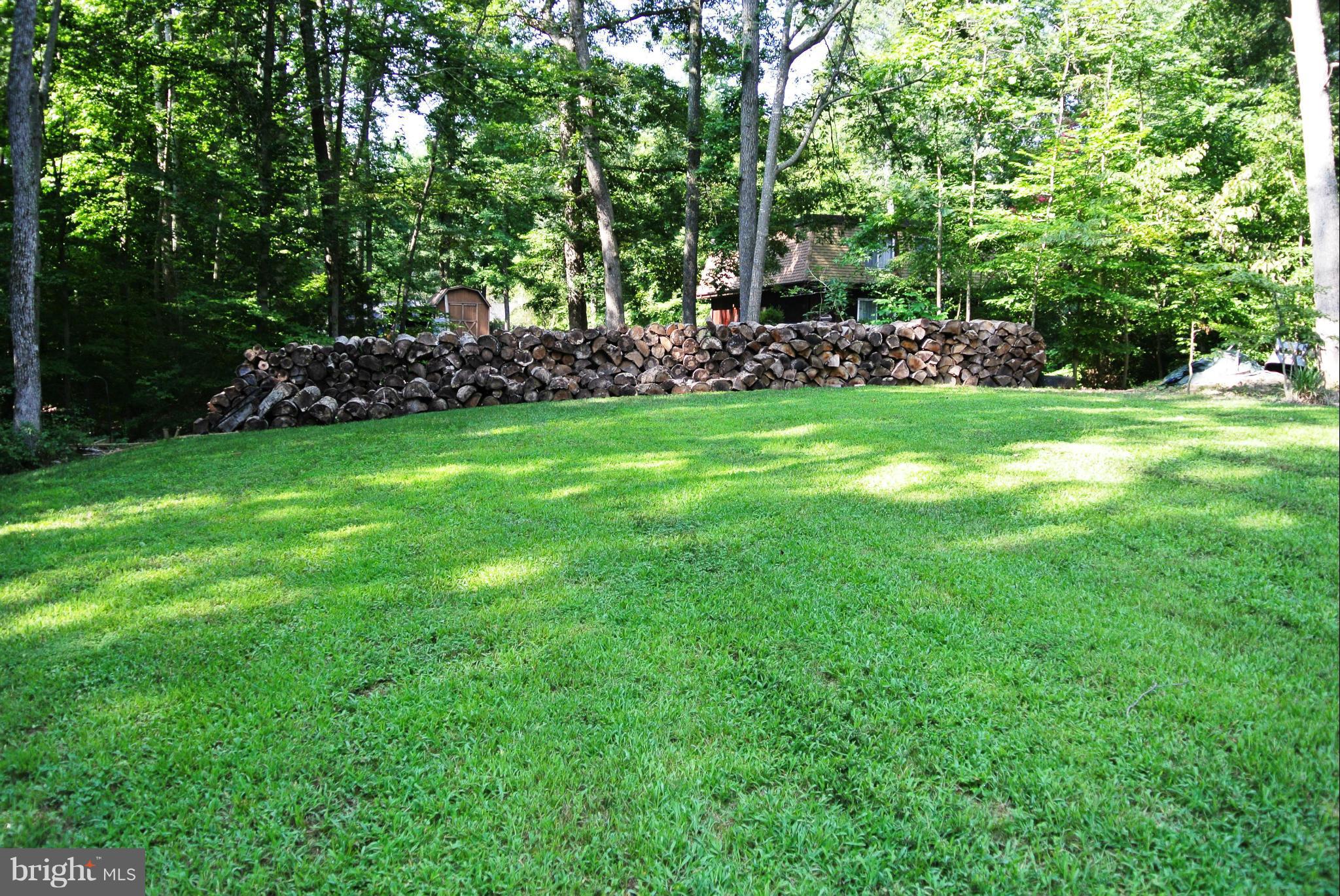 GILLENS GROVE - Residential