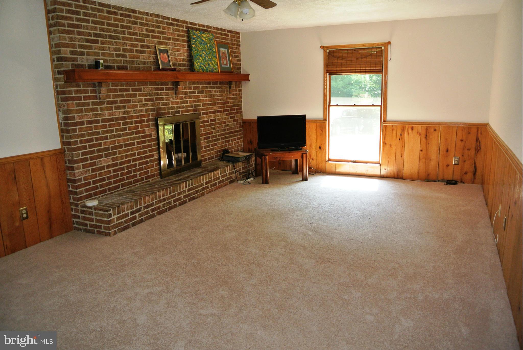 GILLENS GROVE - Residential