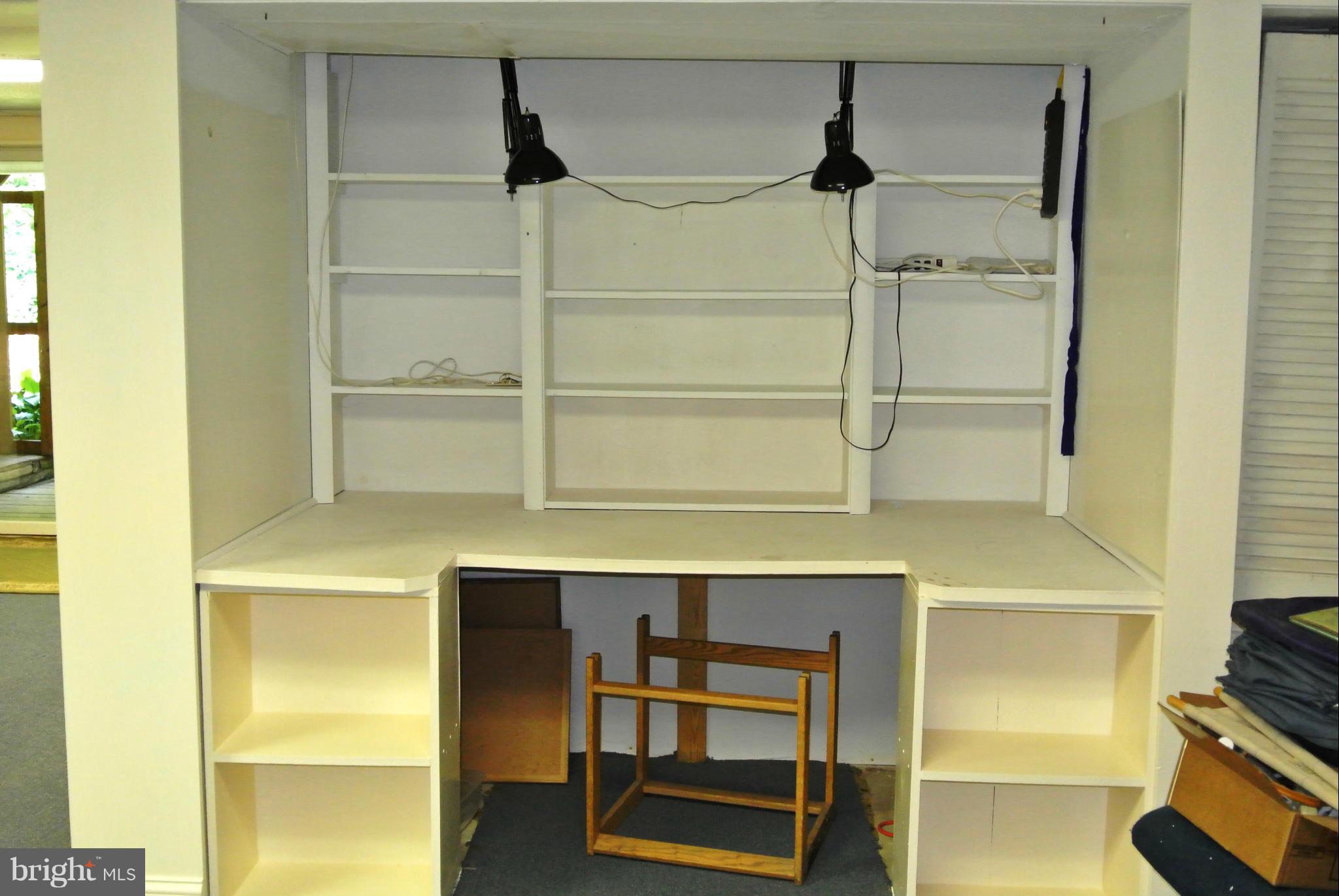 GILLENS GROVE - Residential