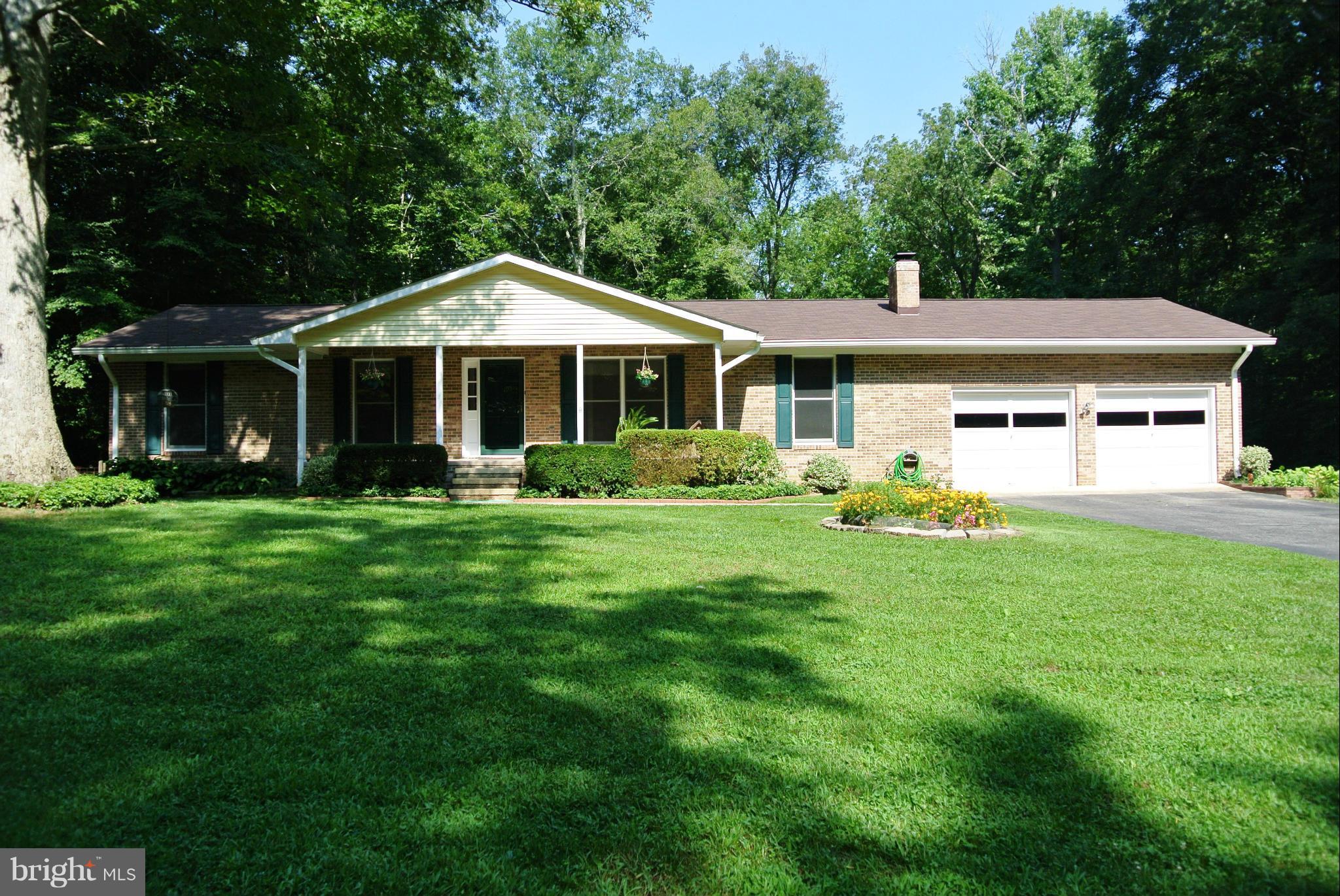 GILLENS GROVE - Residential