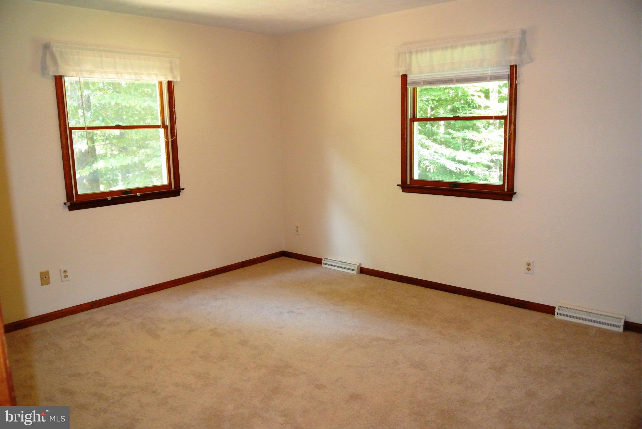 GILLENS GROVE - Residential