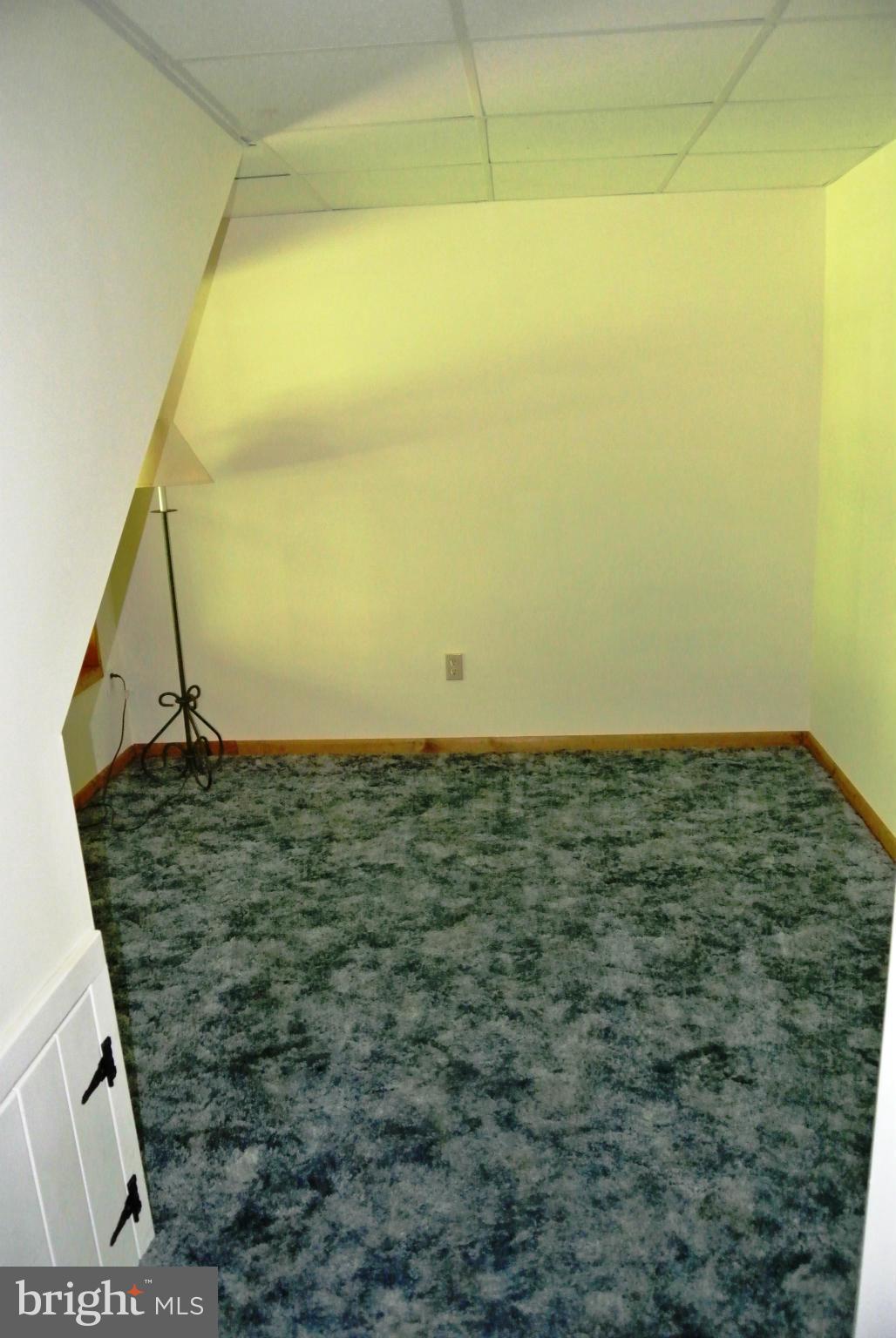 GILLENS GROVE - Residential