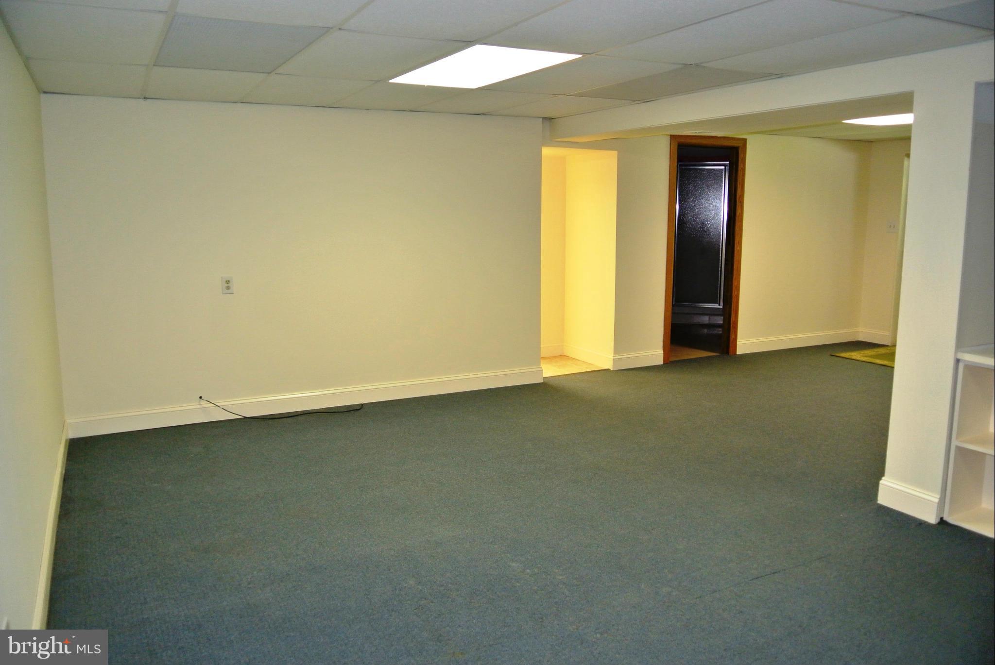 GILLENS GROVE - Residential