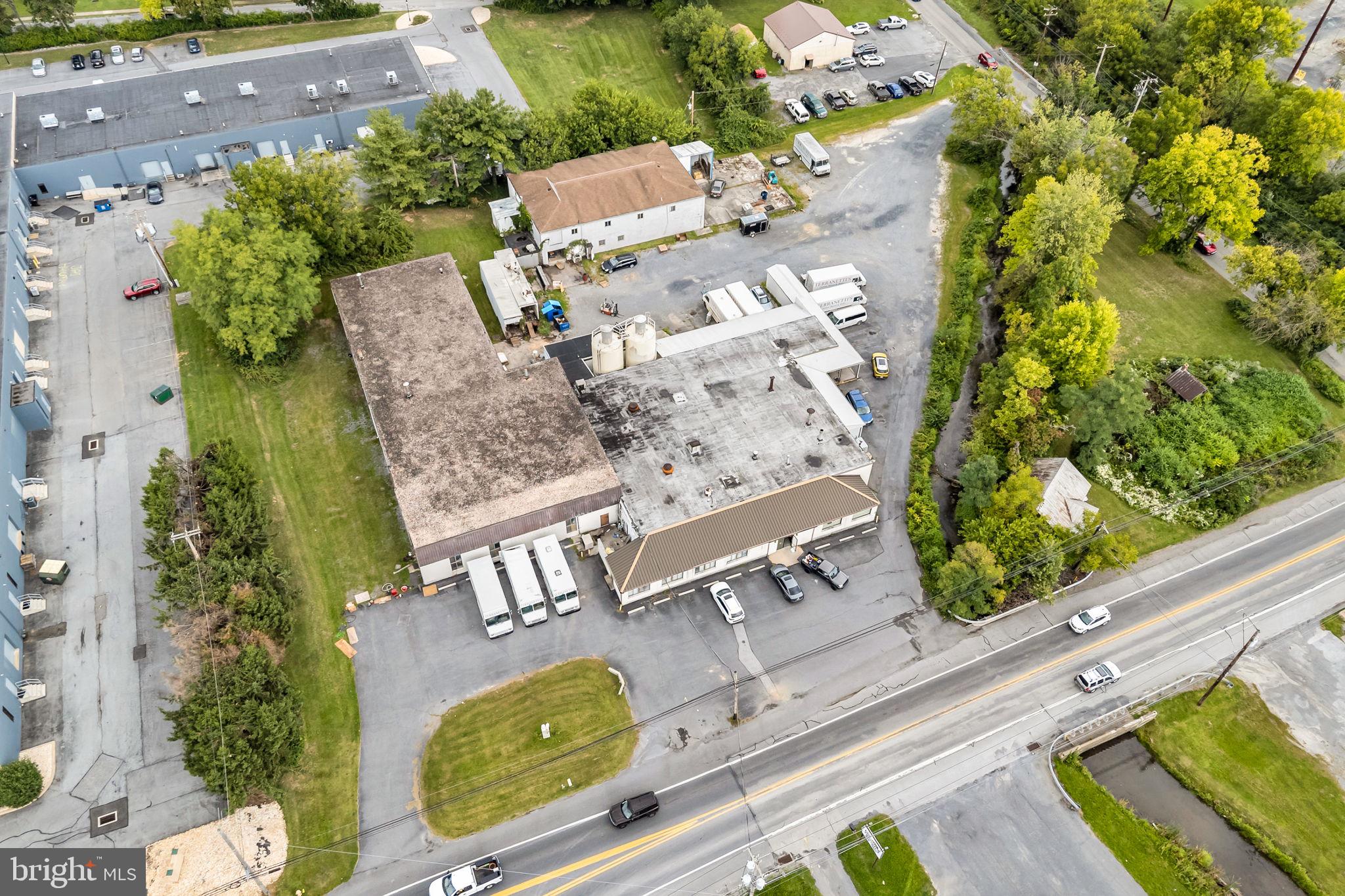 844 W TRINDLE ROAD