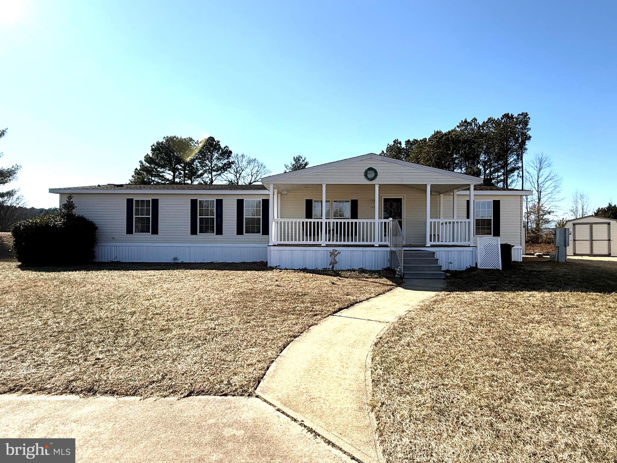 HEBRON WOODS - Residential