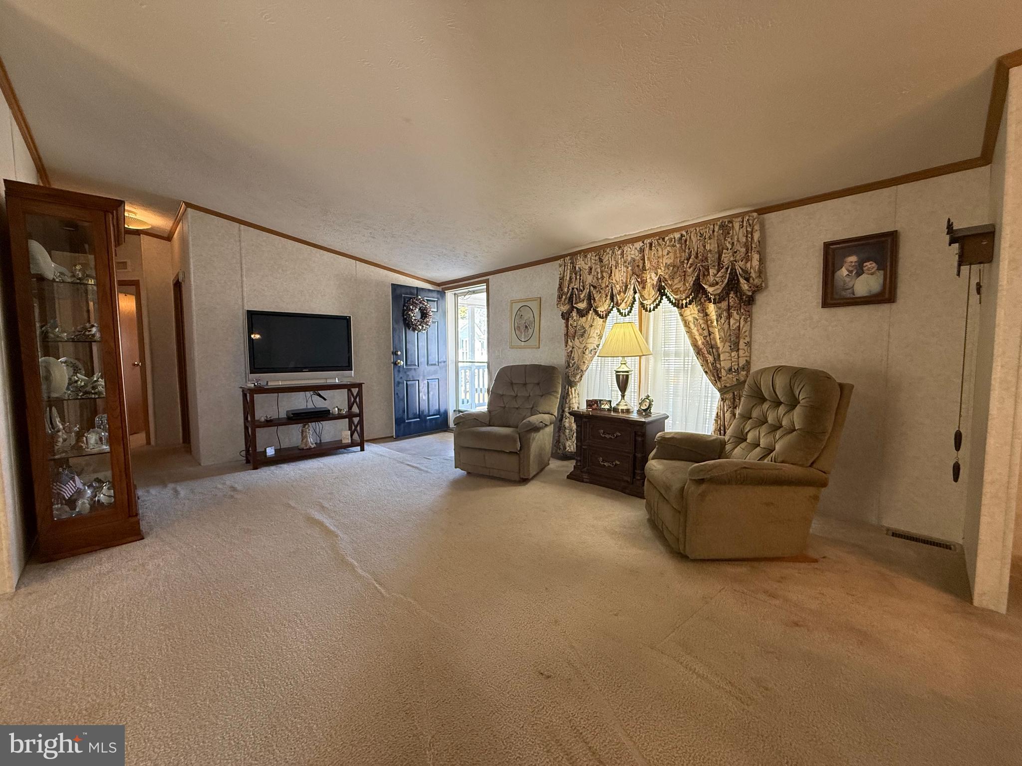 HEBRON WOODS - Residential