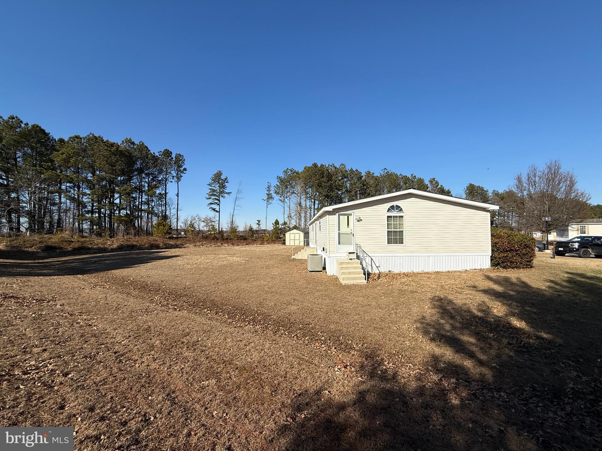 HEBRON WOODS - Residential