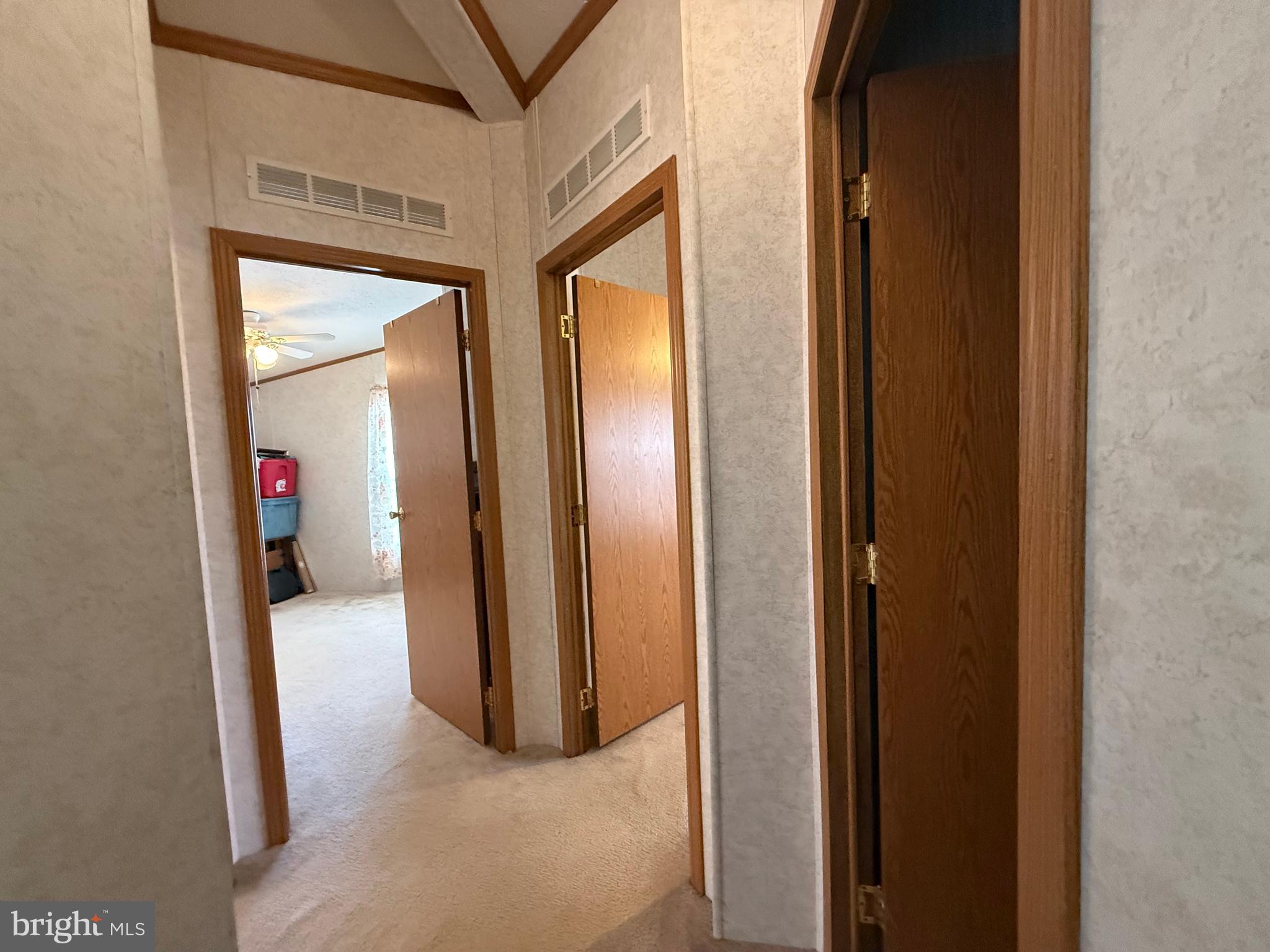 HEBRON WOODS - Residential