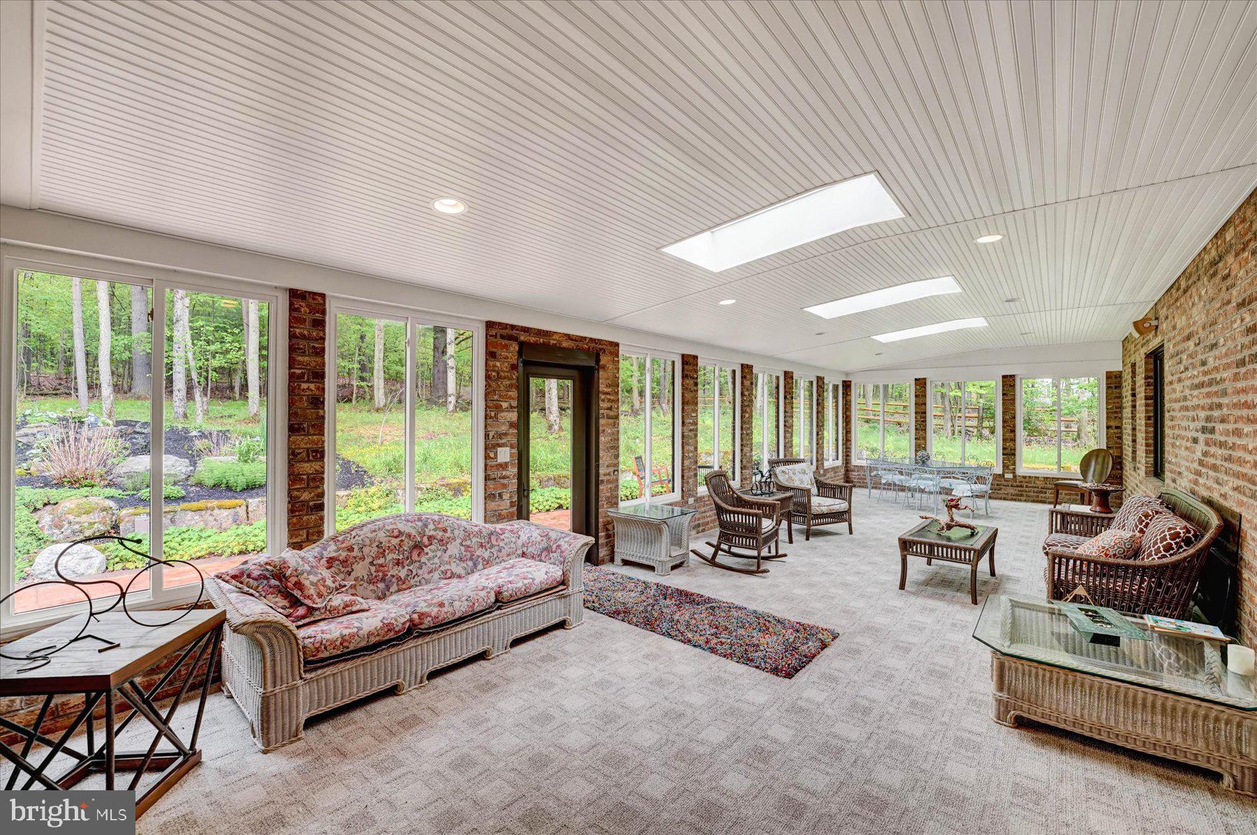 CEDAR CLIFF - Residential