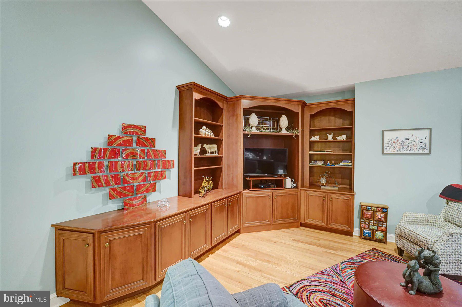 CEDAR CLIFF - Residential