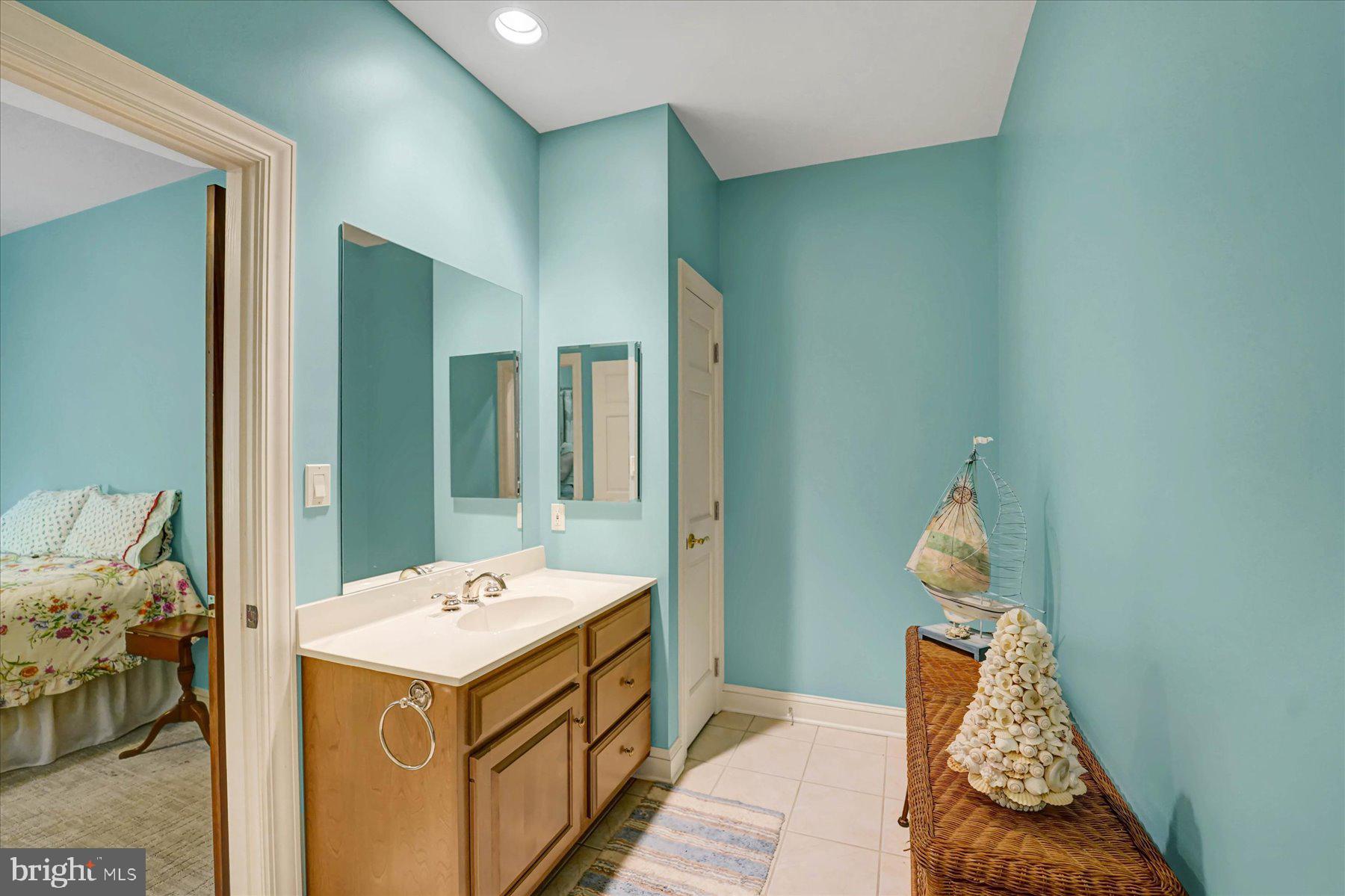 CEDAR CLIFF - Residential