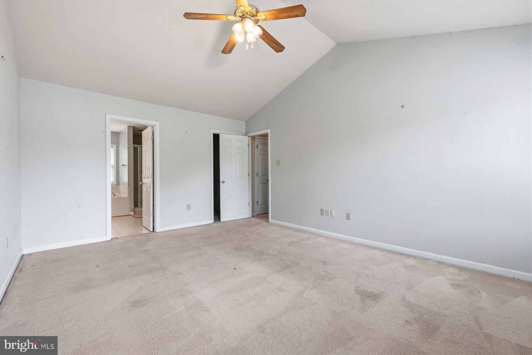 NORTH CROSSING - Residential