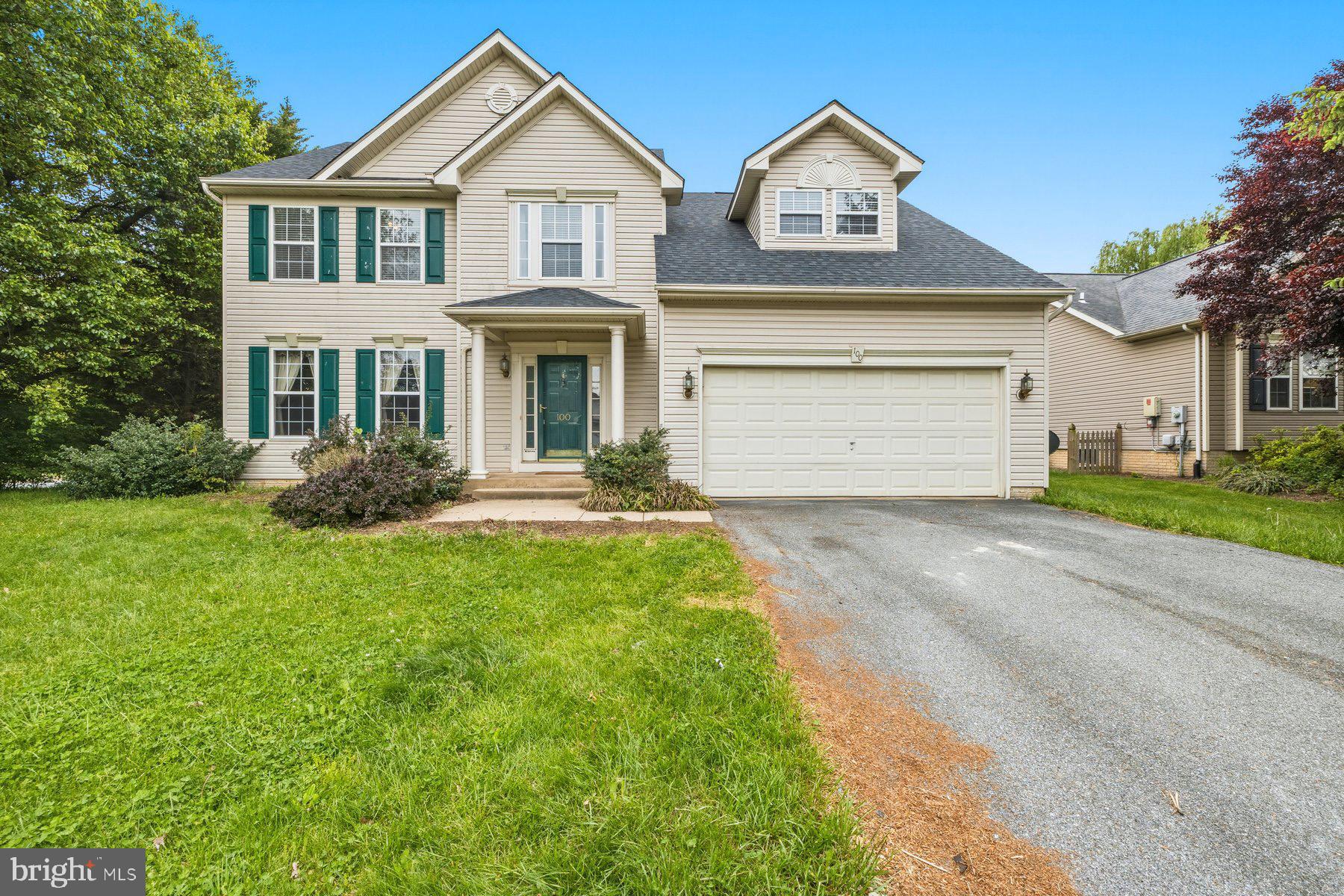 NORTH CROSSING - Residential