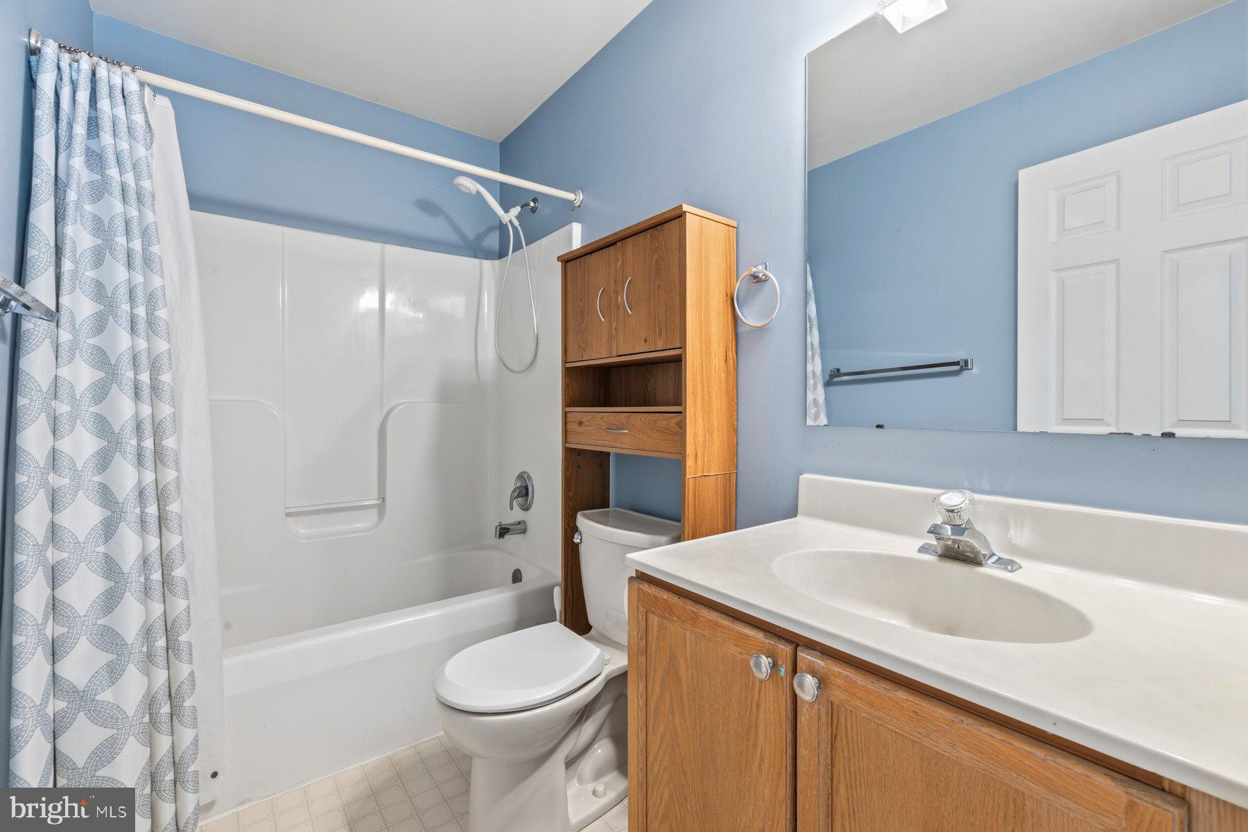 NORTH CROSSING - Residential